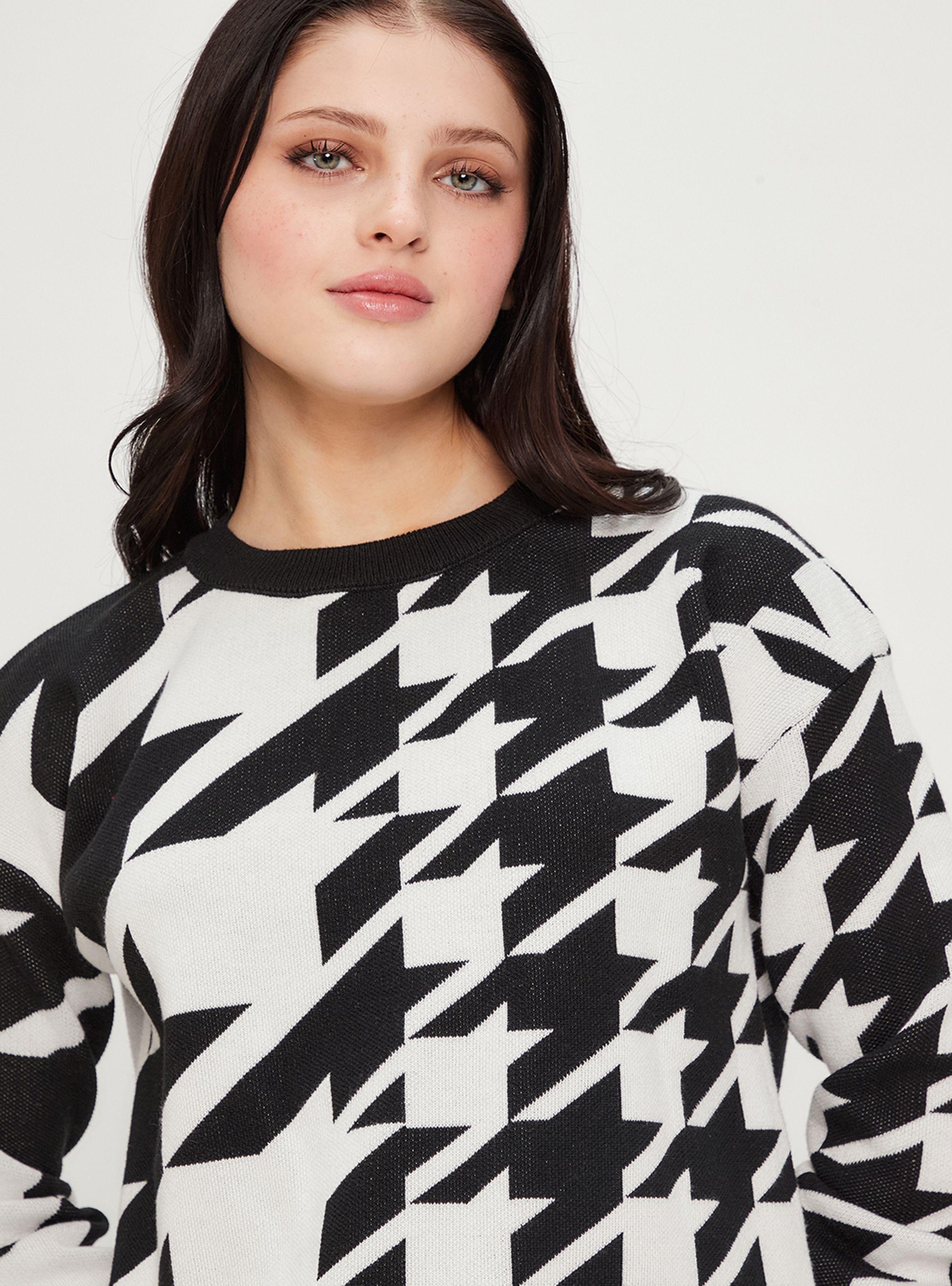Sweater Fantasía Figuras-3