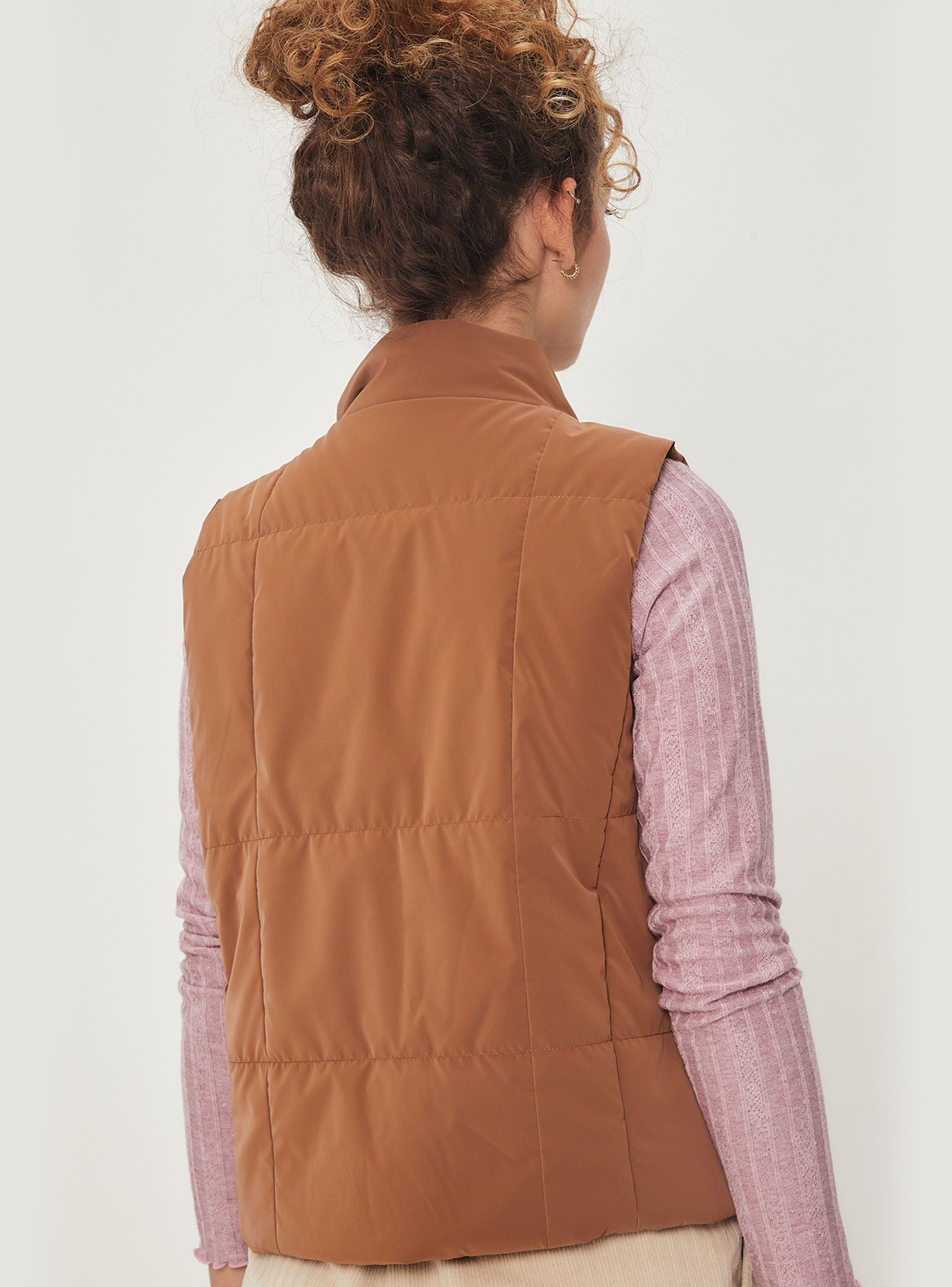 Parka Lisa Sin Mangas con Cierre-1