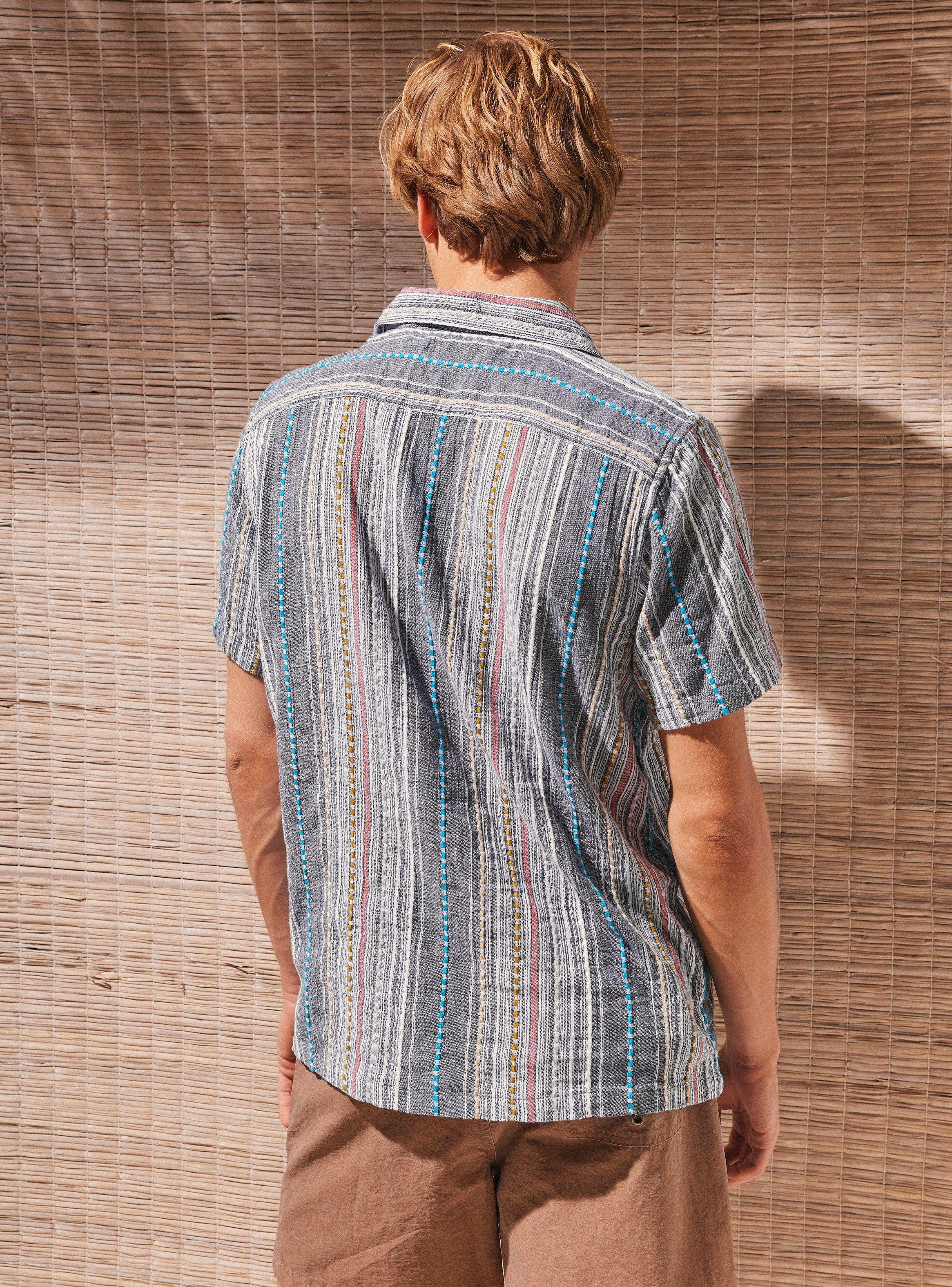 Camisa Detalles Bordados-1