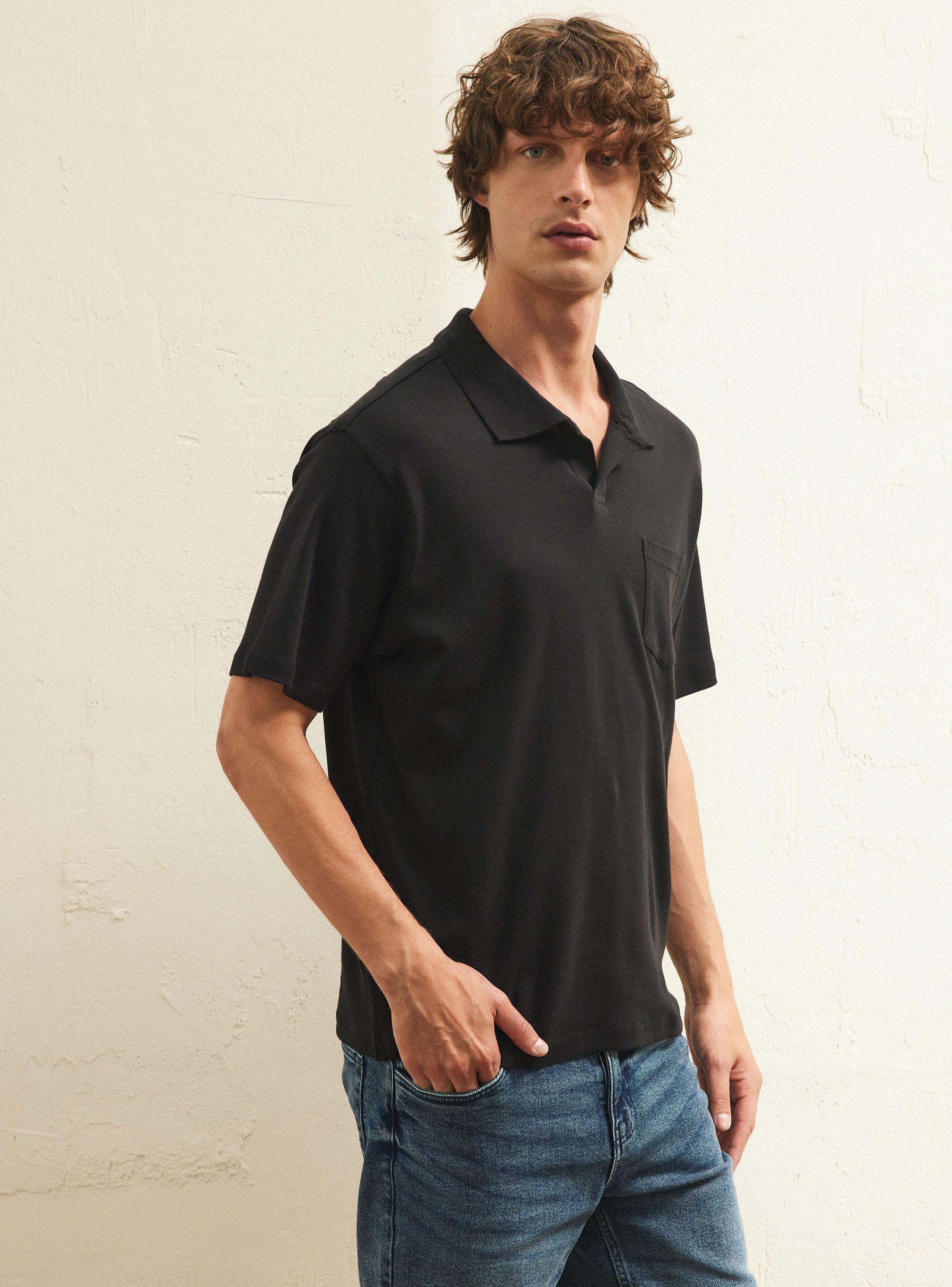 Polera Cuello Piqué Manga Corta-0