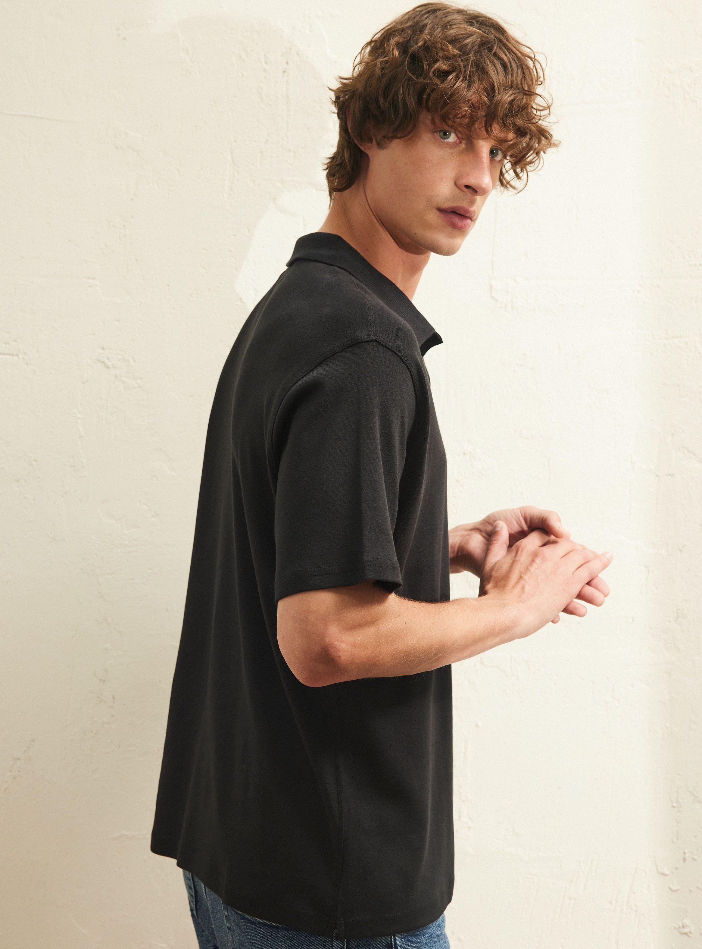 Polera Cuello Piqué Manga Corta-3