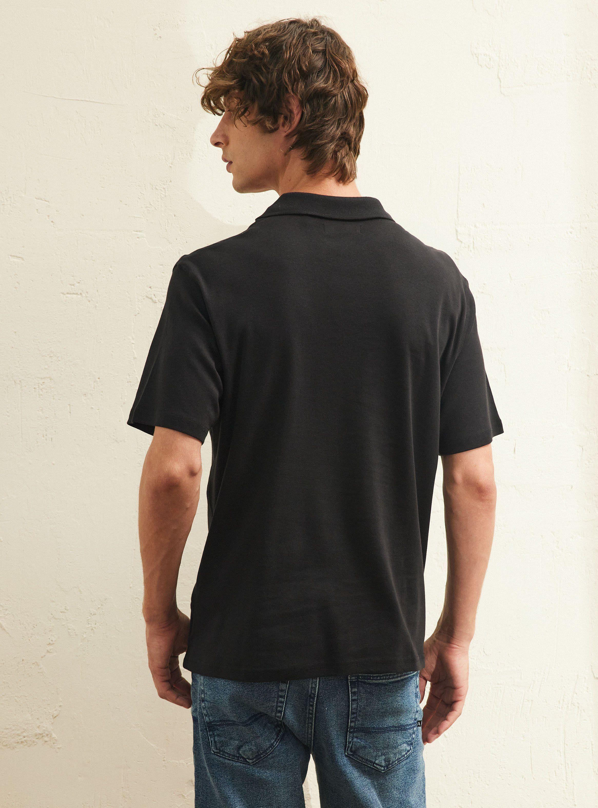 Polera Cuello Piqué Manga Corta-1