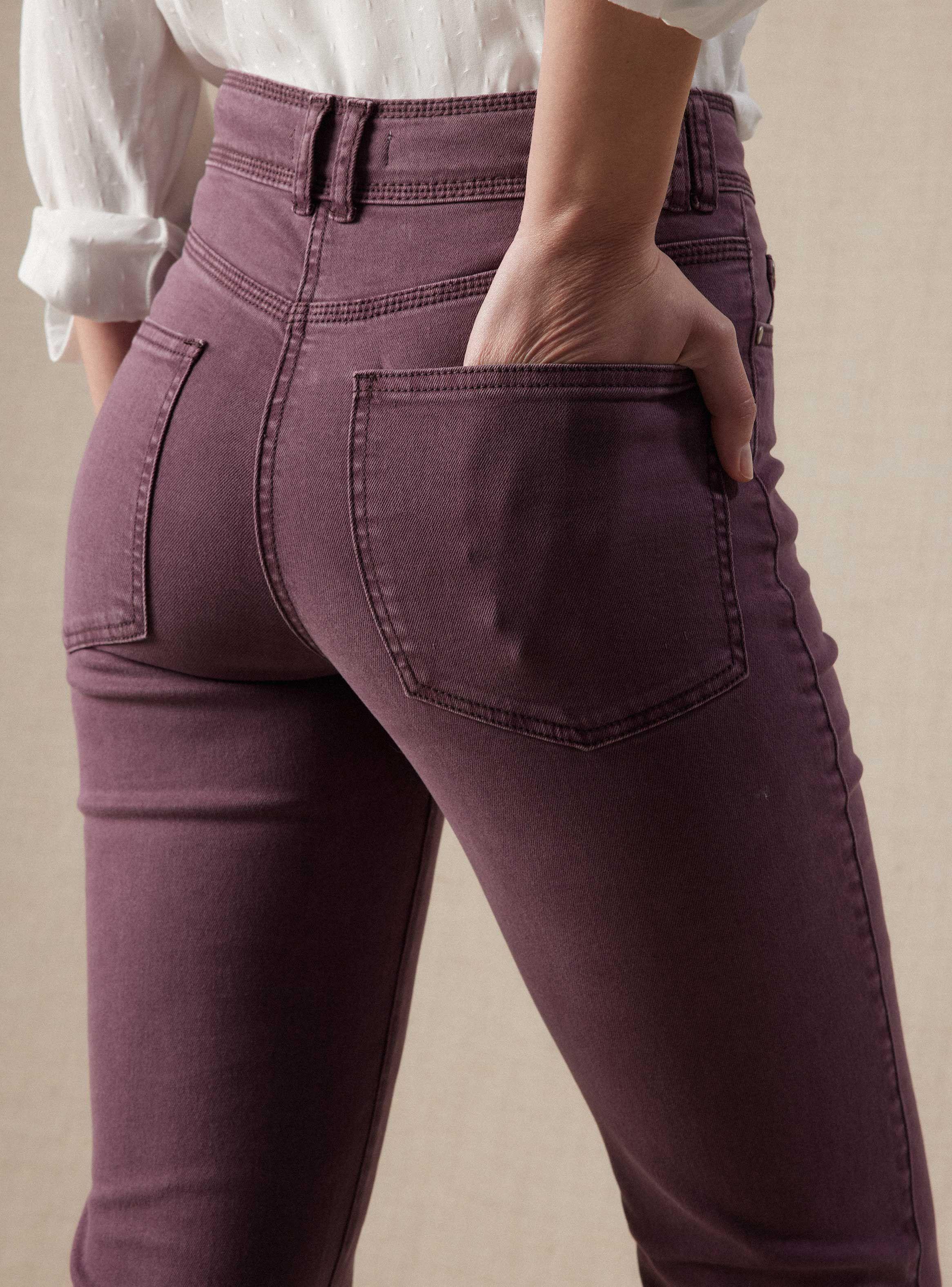 Jeans Color con Botones a la Vista-3