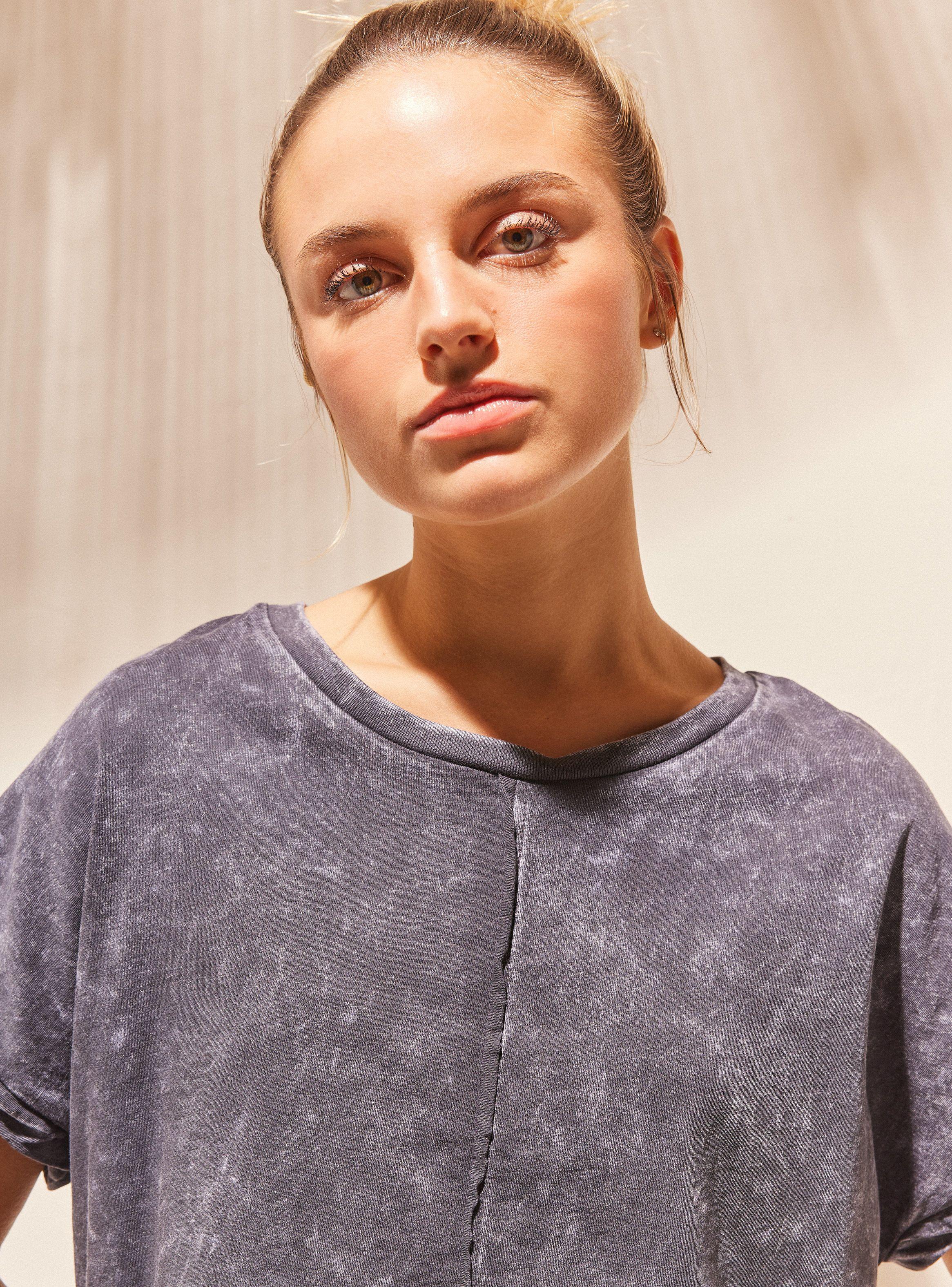 Polera Lavado Especial Acid Wash-2