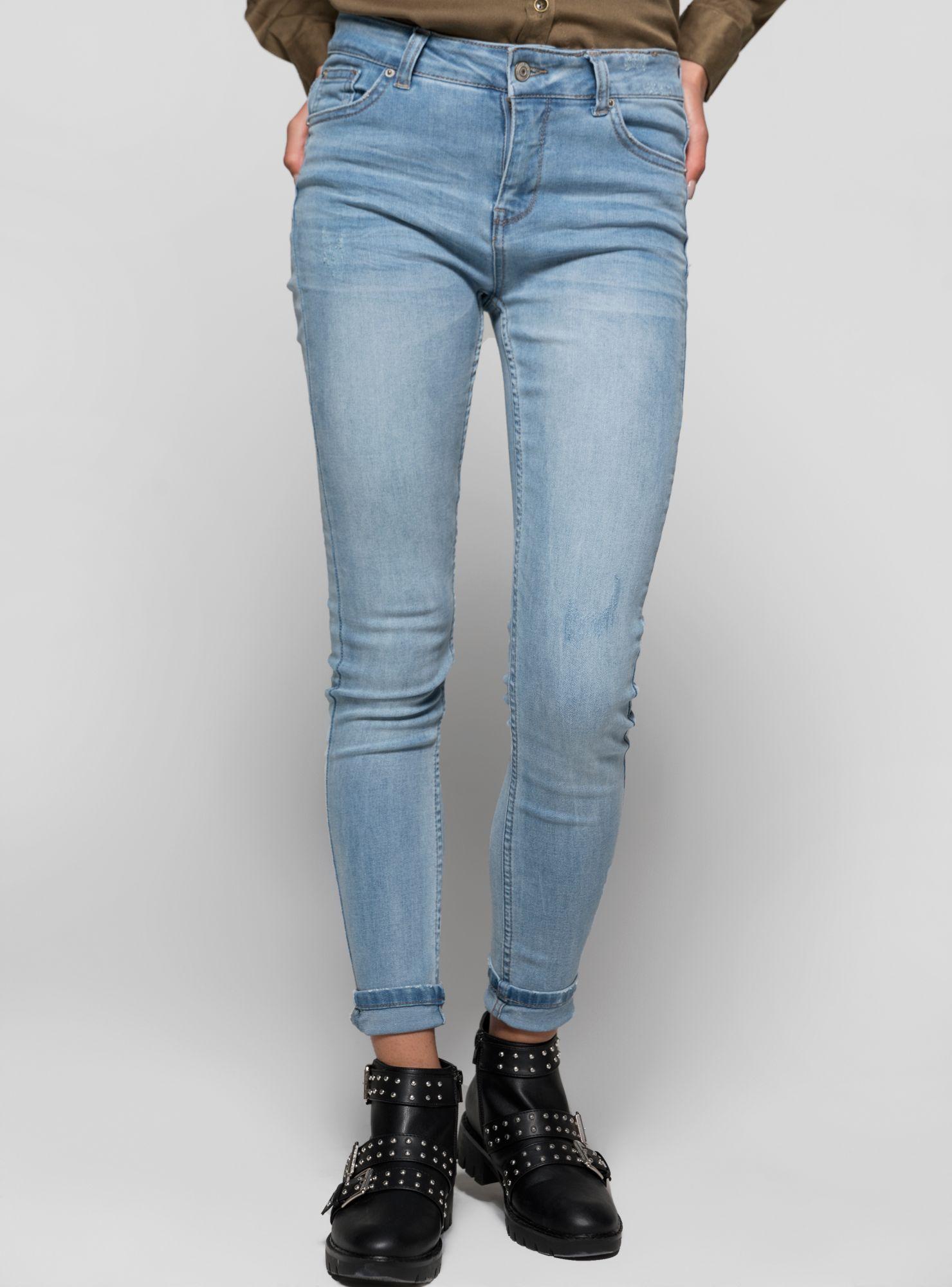 Jeans Básico Corte Skinny-0