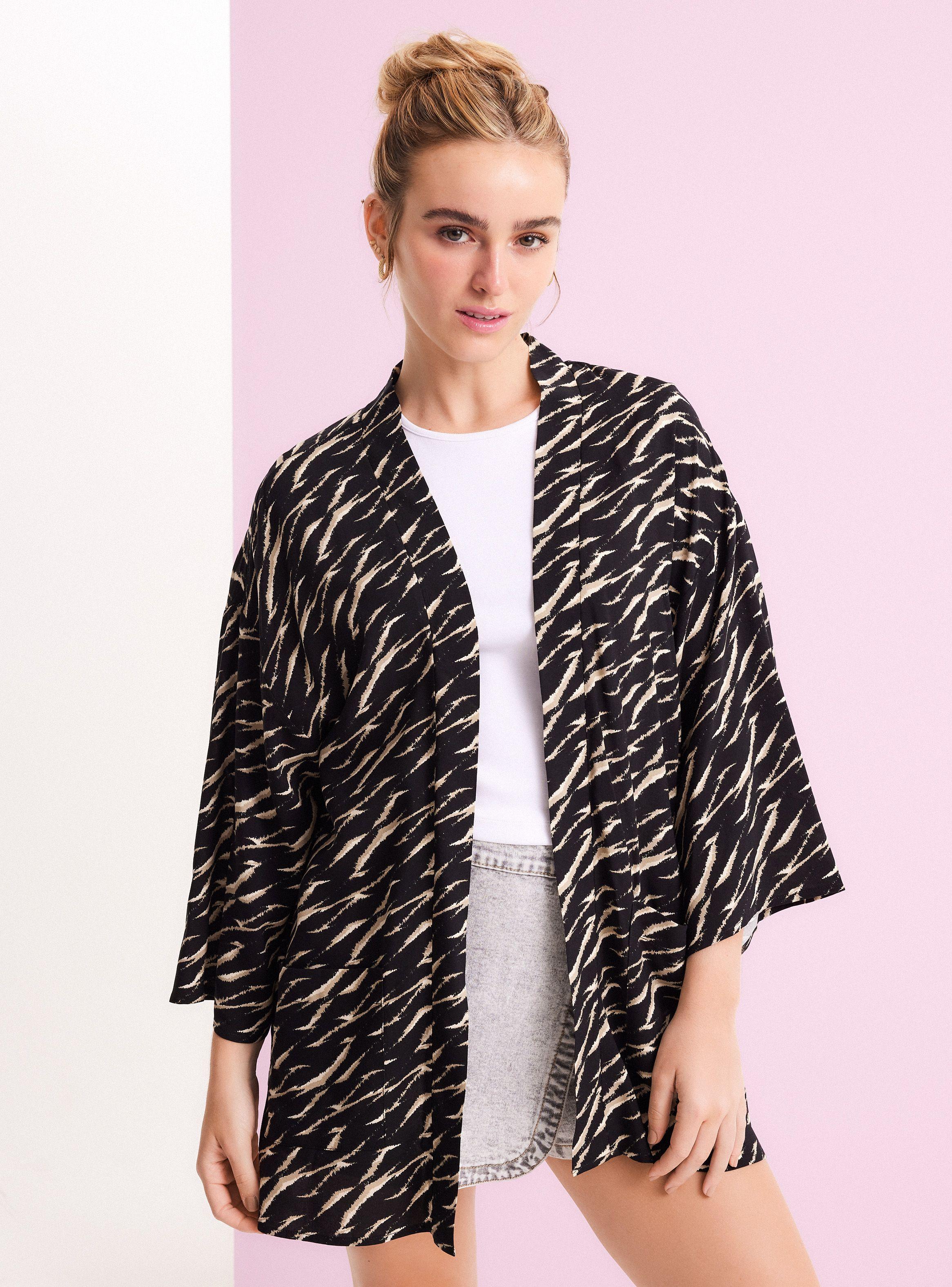 Blusa Kimono Corto-0
