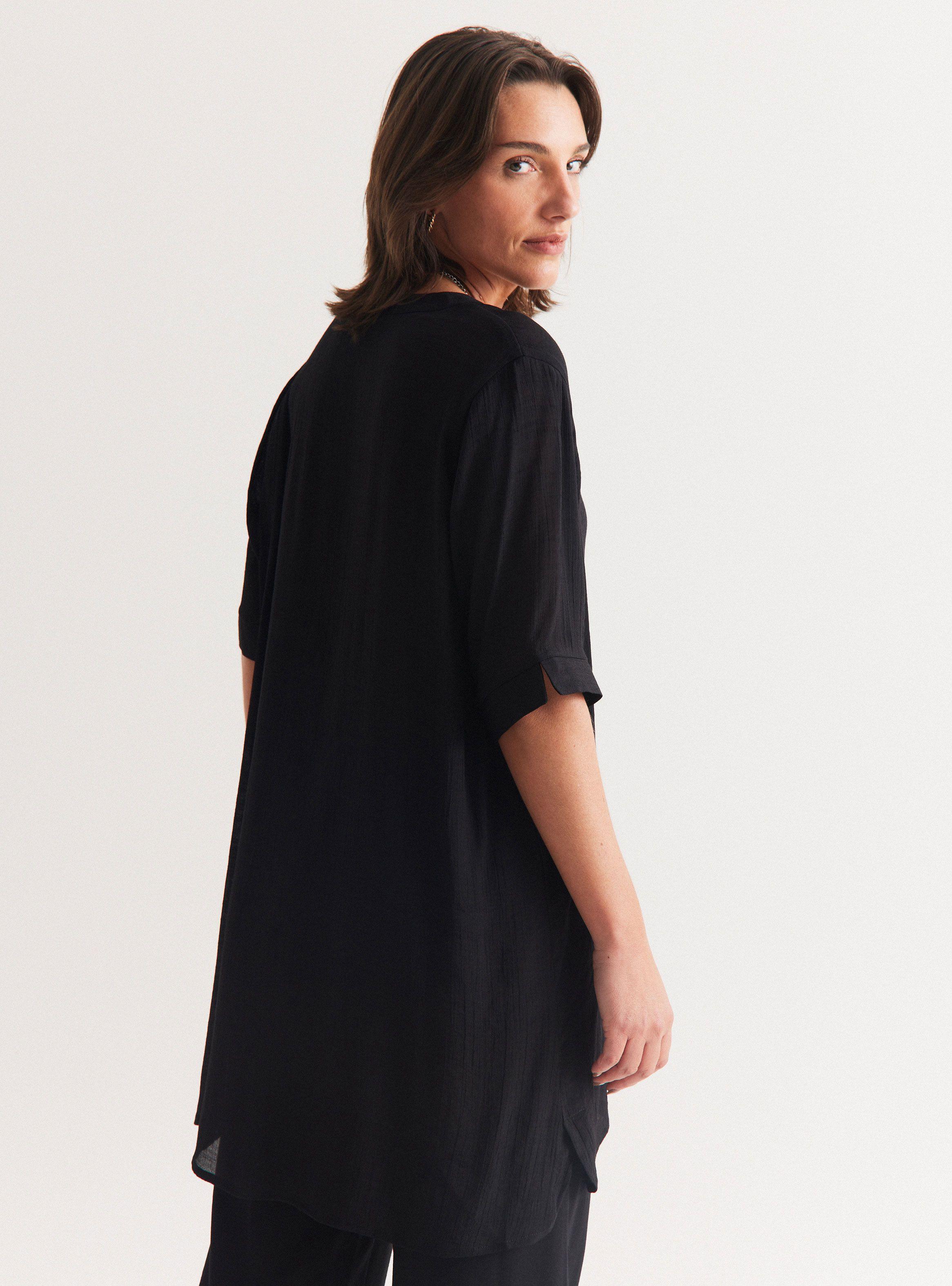 Blusa Larga con Collar-1