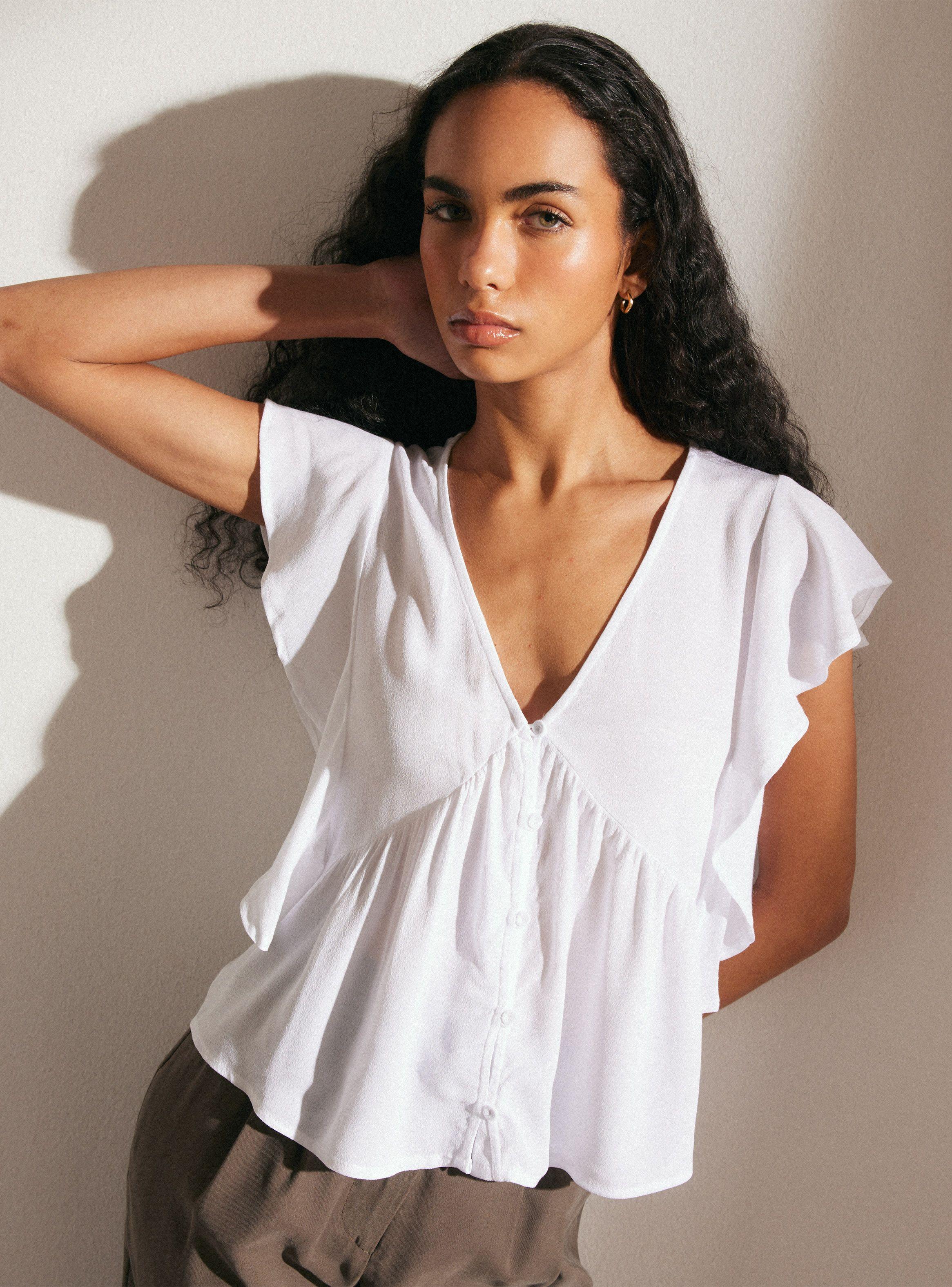 Blusa Fluida con Vuelo en Mangas-0