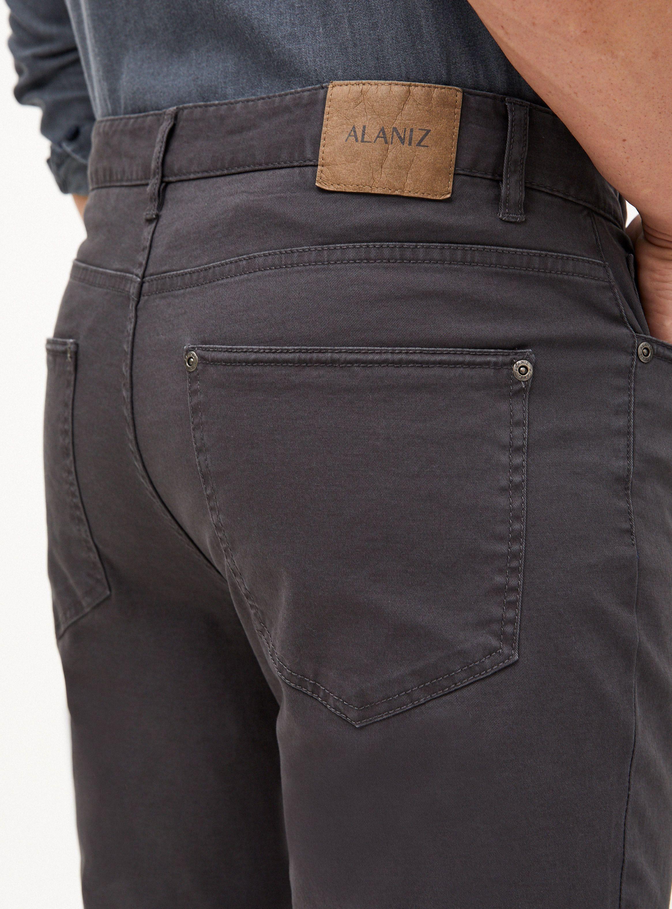 Pantalón Gabardina Elasticada 5 Bolsillos-2