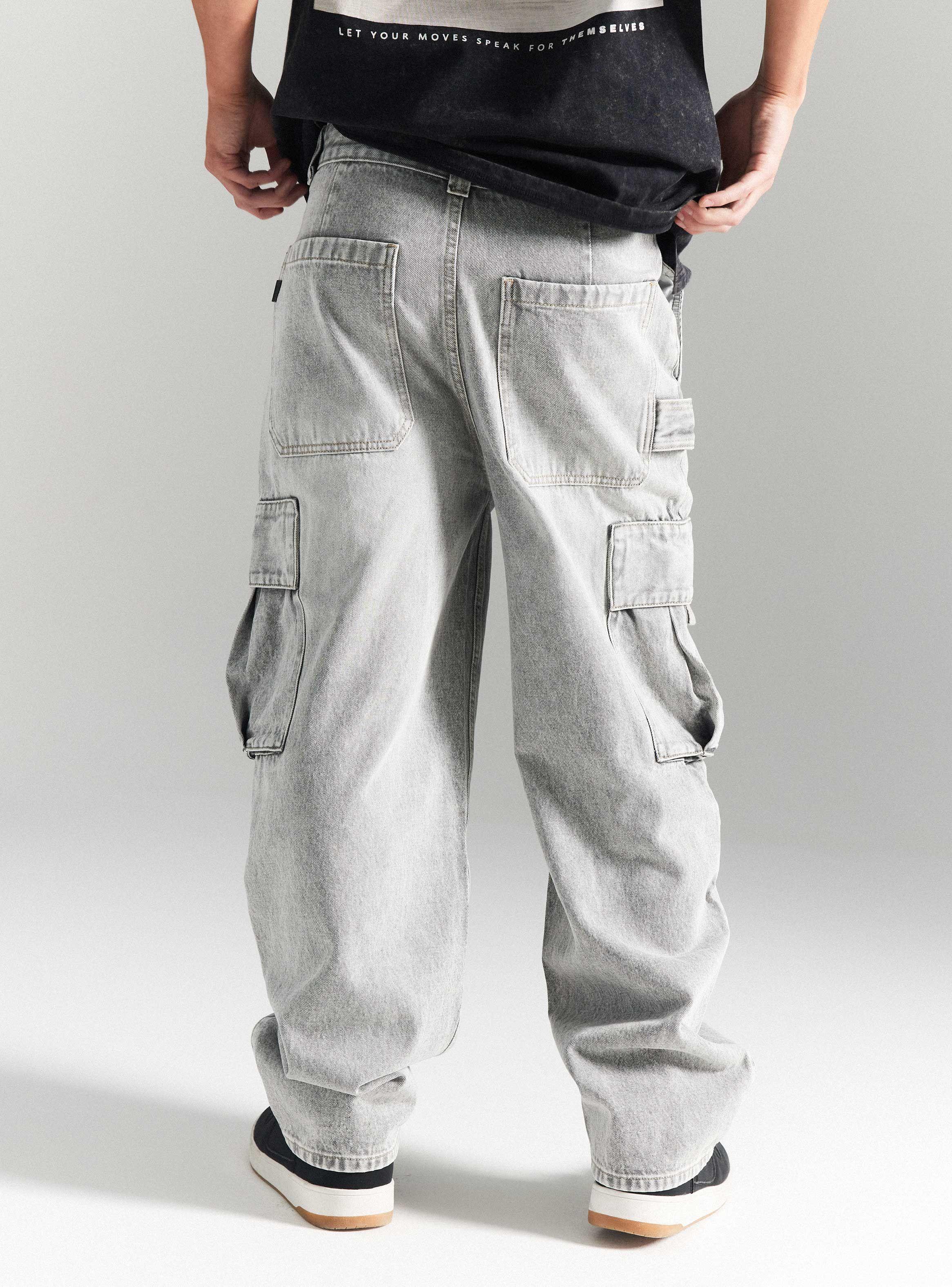 Jeans Skater Deslavado Gris-1