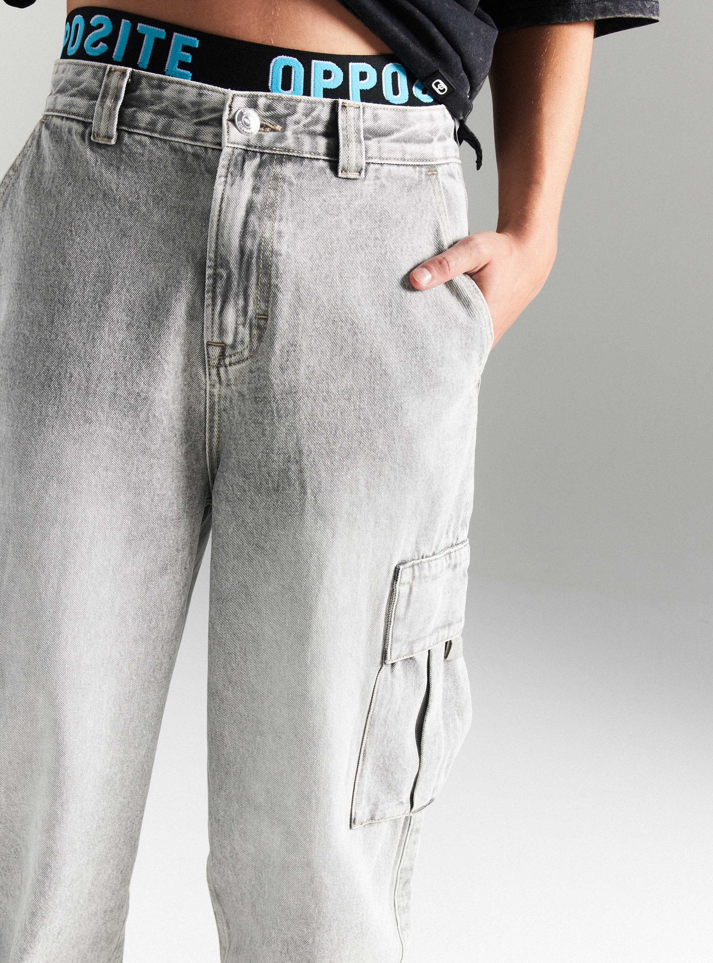 Jeans Skater Deslavado Gris-2