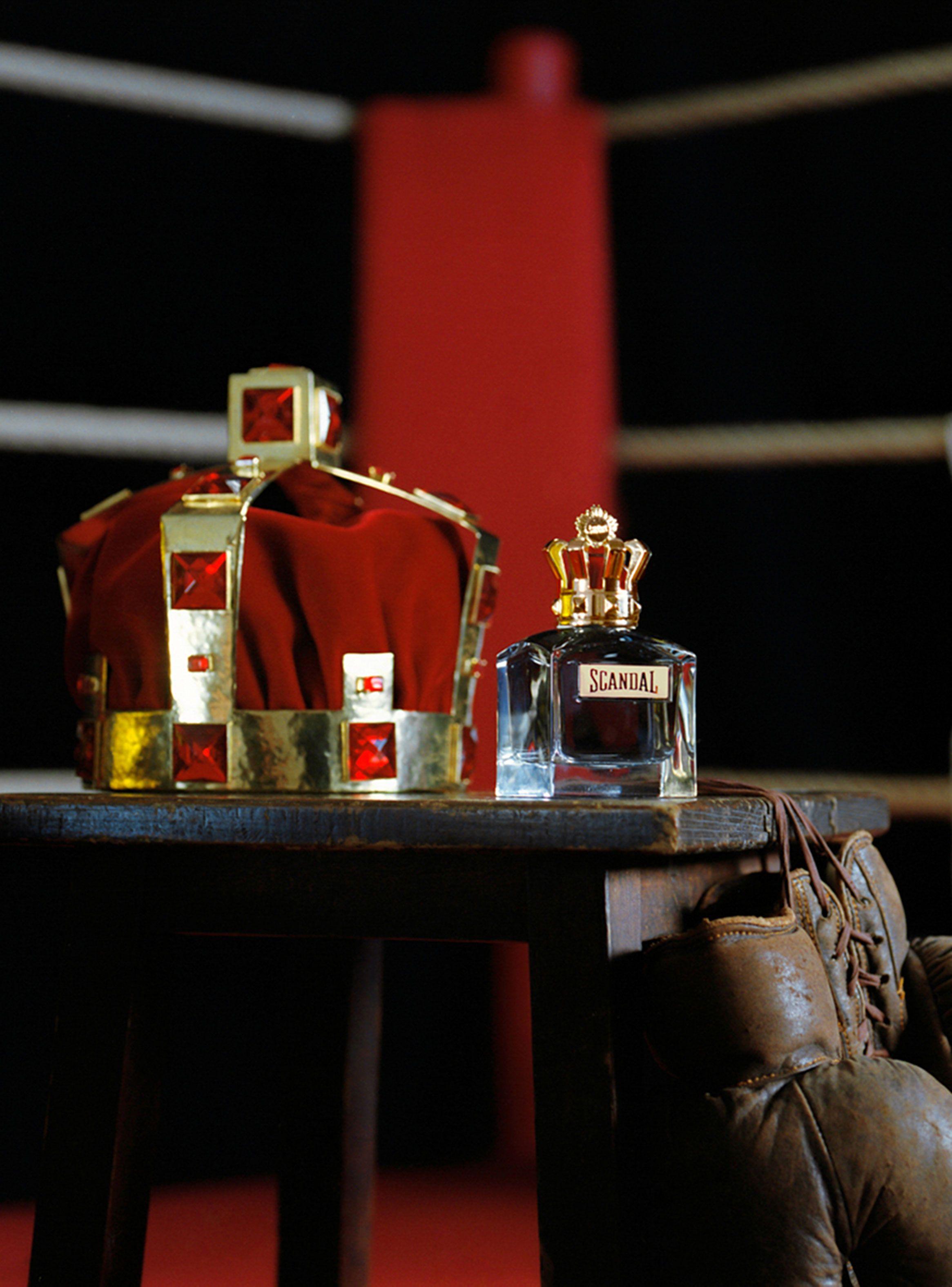 Set Perfume Scandal EDT Hombre 100 ml + All Over Gel de Baño 75 ml + EDT 10 ml-4