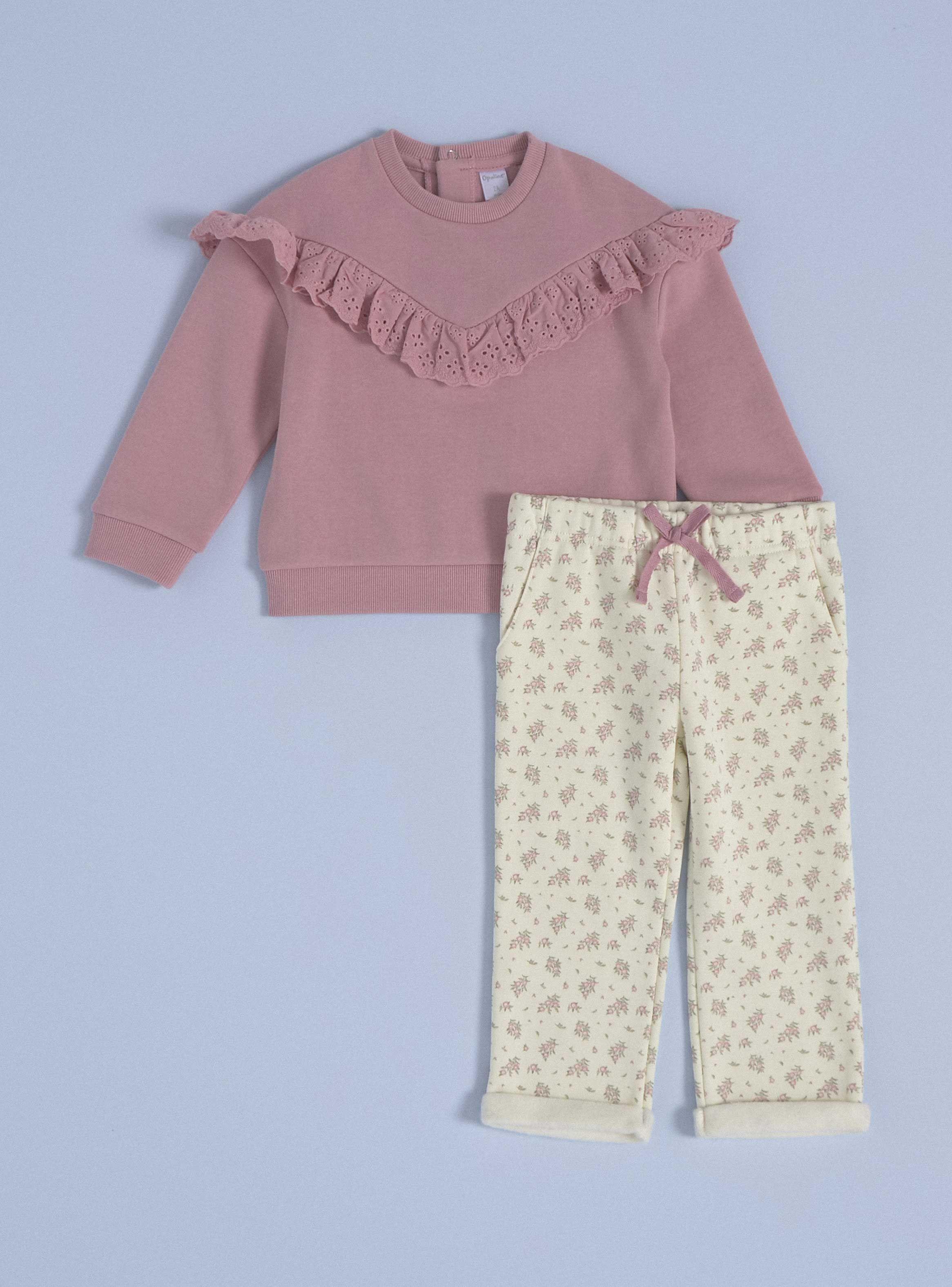 Buzo con Polerón Vuelos de Broderie y Pantalón Estampado-0