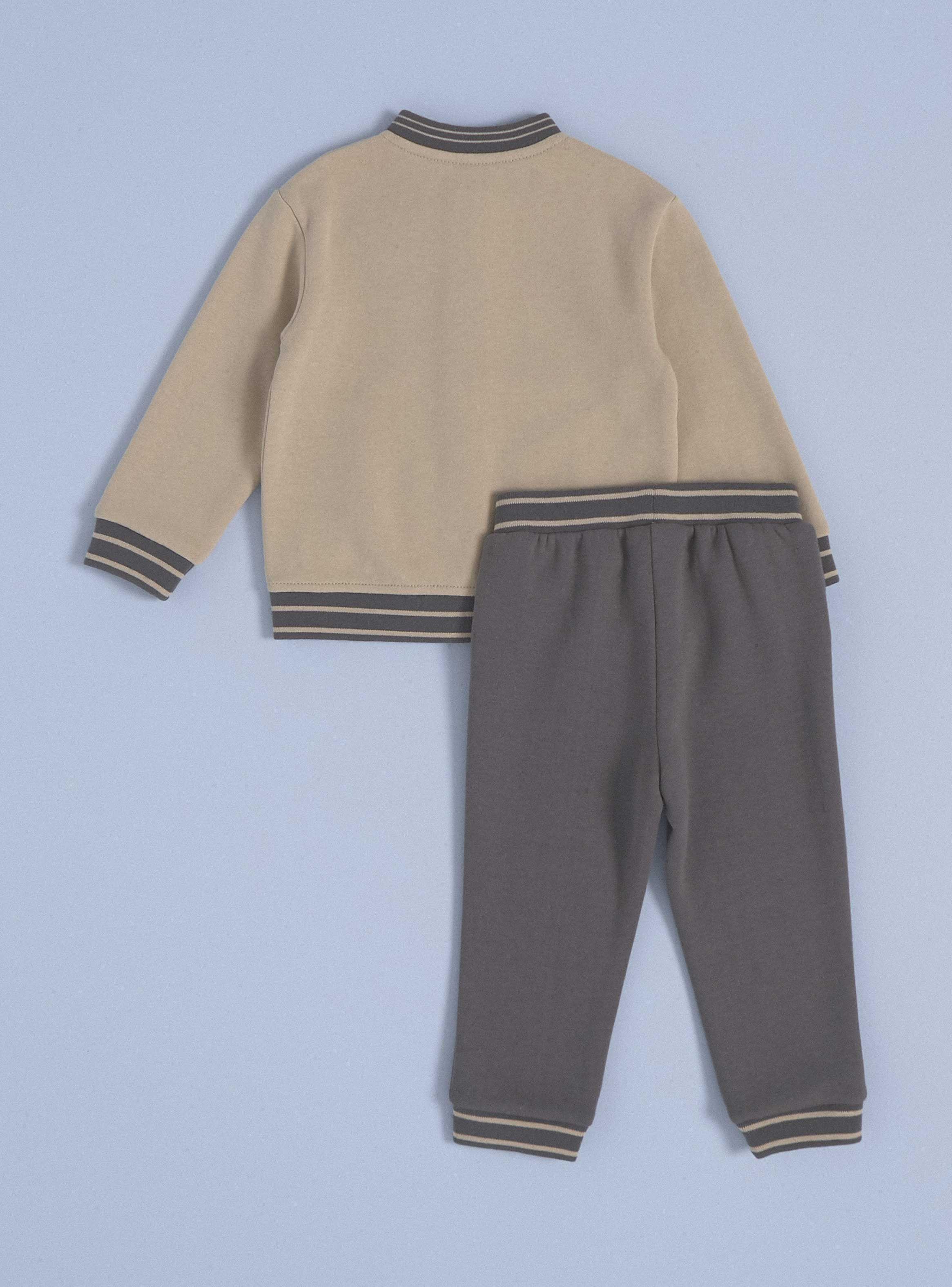 Buzo con Polerón Tipo Bomber y Pantalón Liso-1