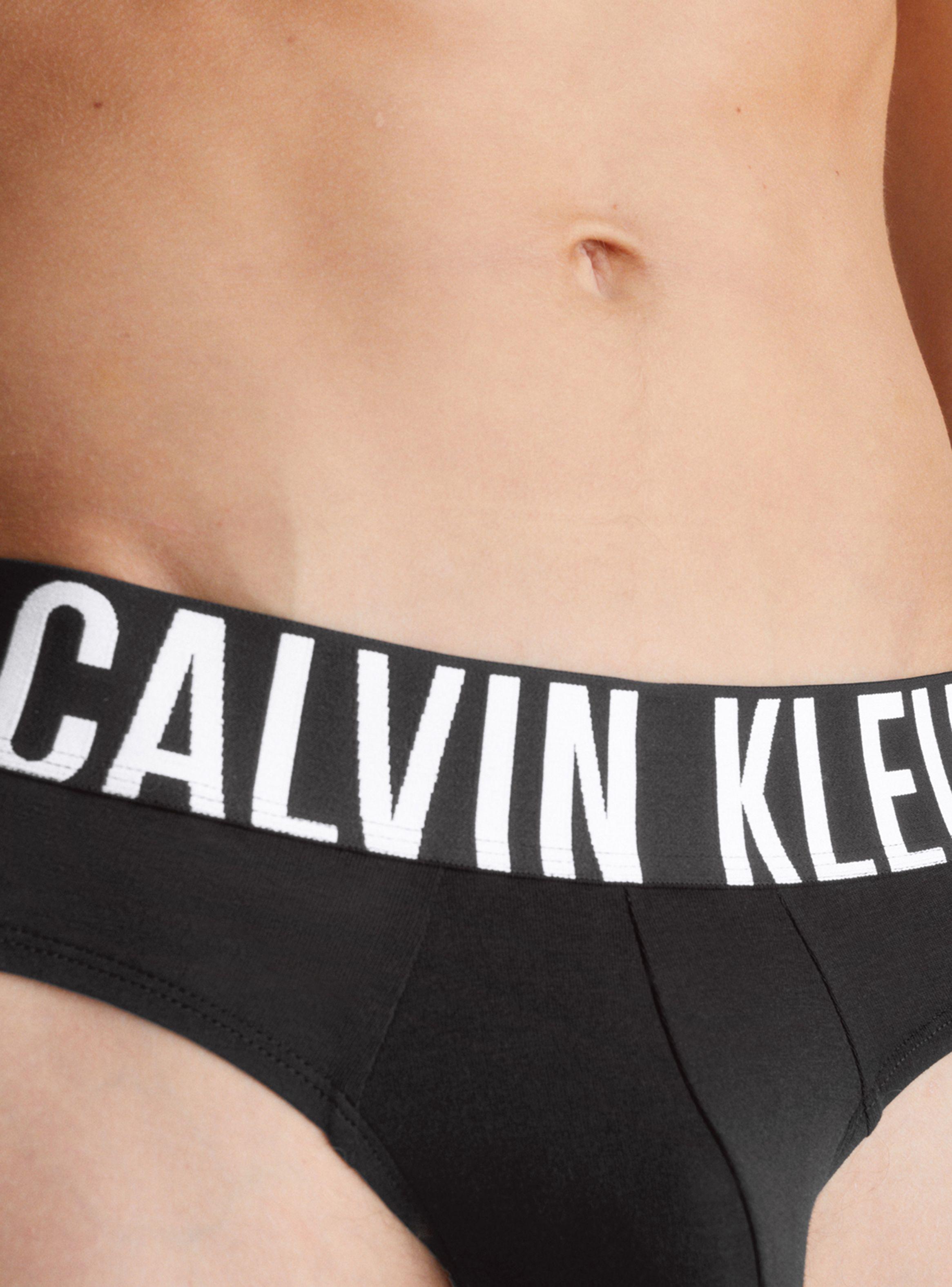 Pack 3 Slip Calvin Klein Clásicos-3
