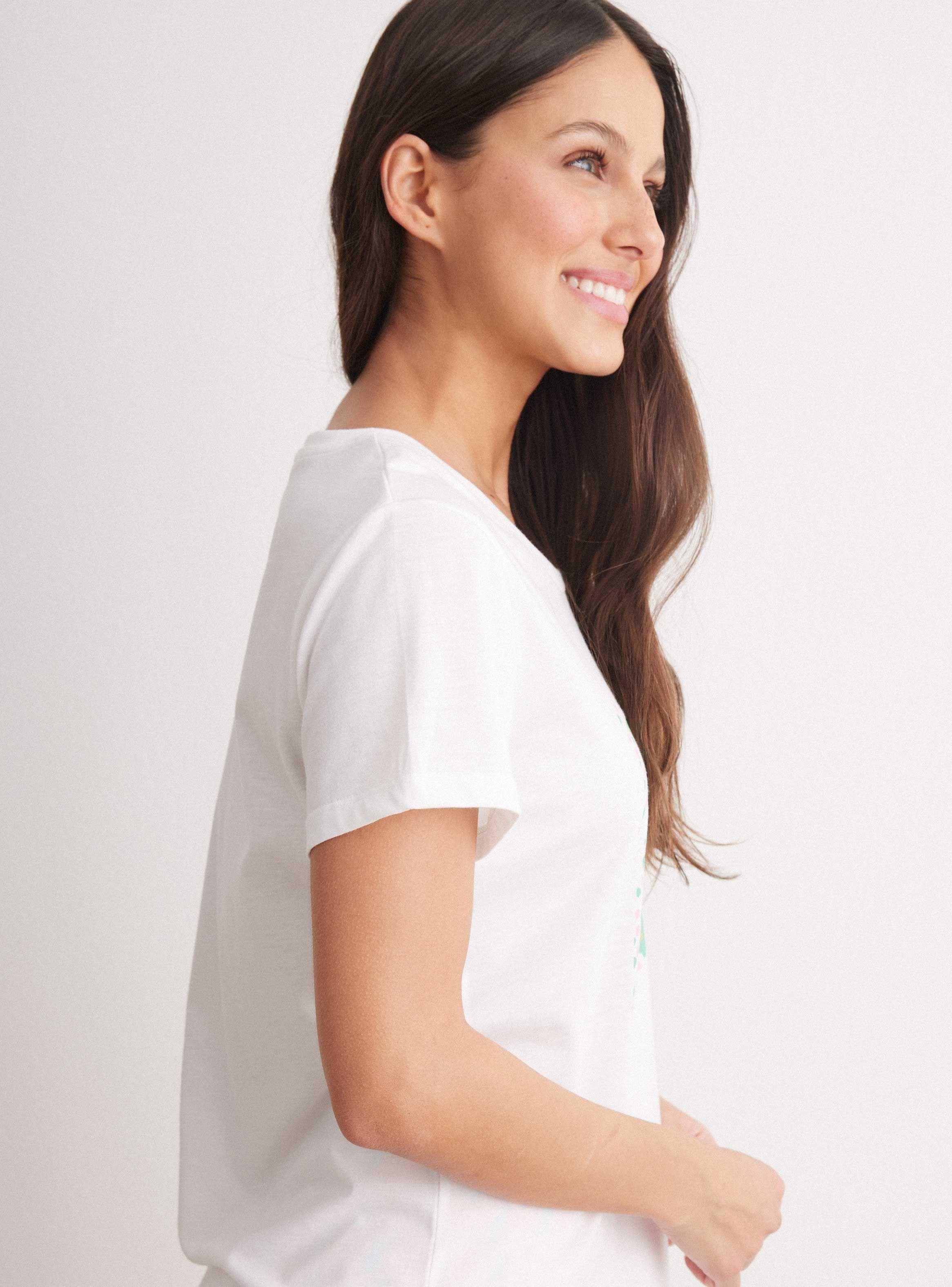 Polera Pijama Estampado con Detalles Brillo Ármalo-3