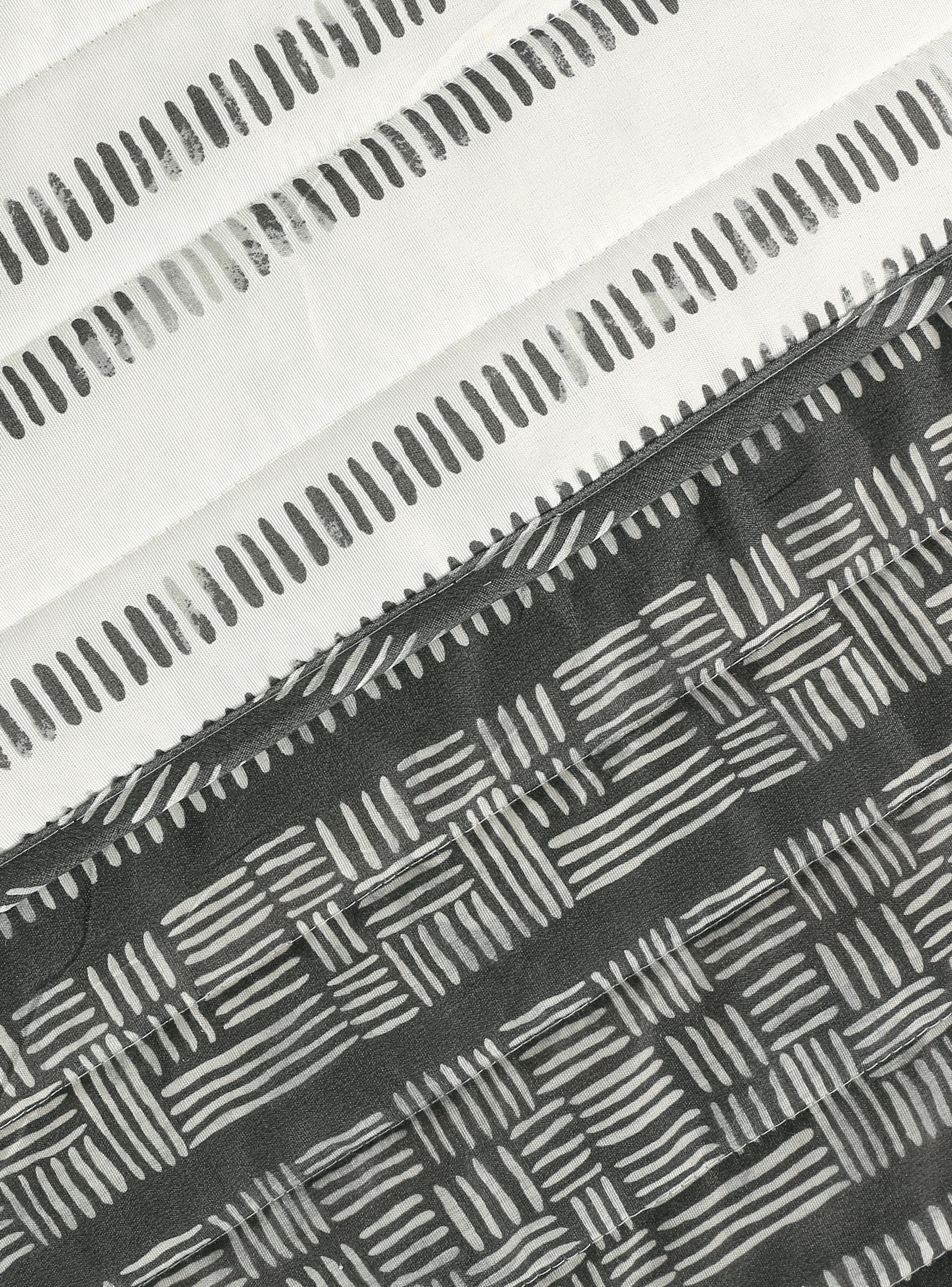 Quilt 1.5 Plazas Adventure-2