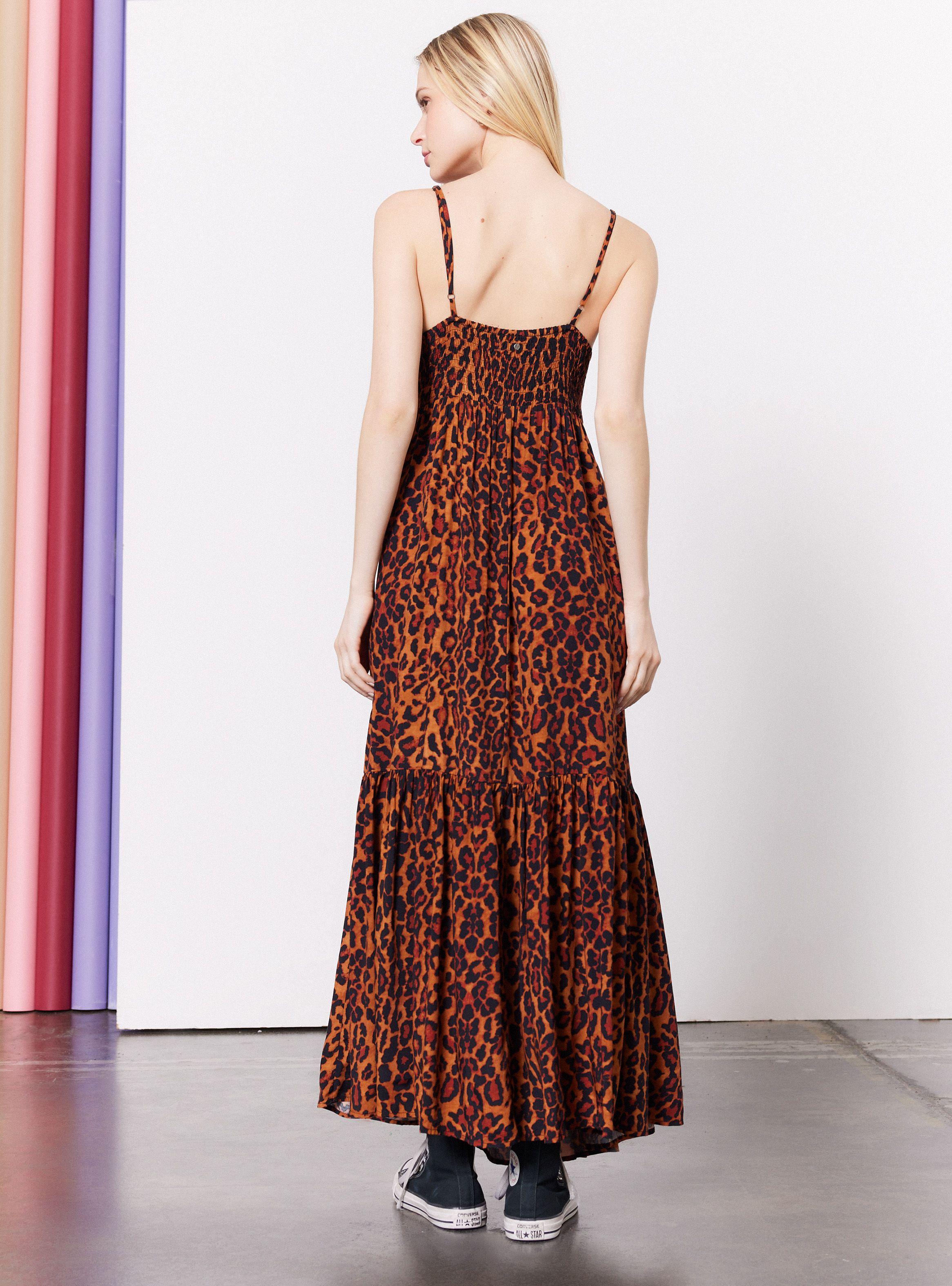 Vestido Estampado con Vuelo-5