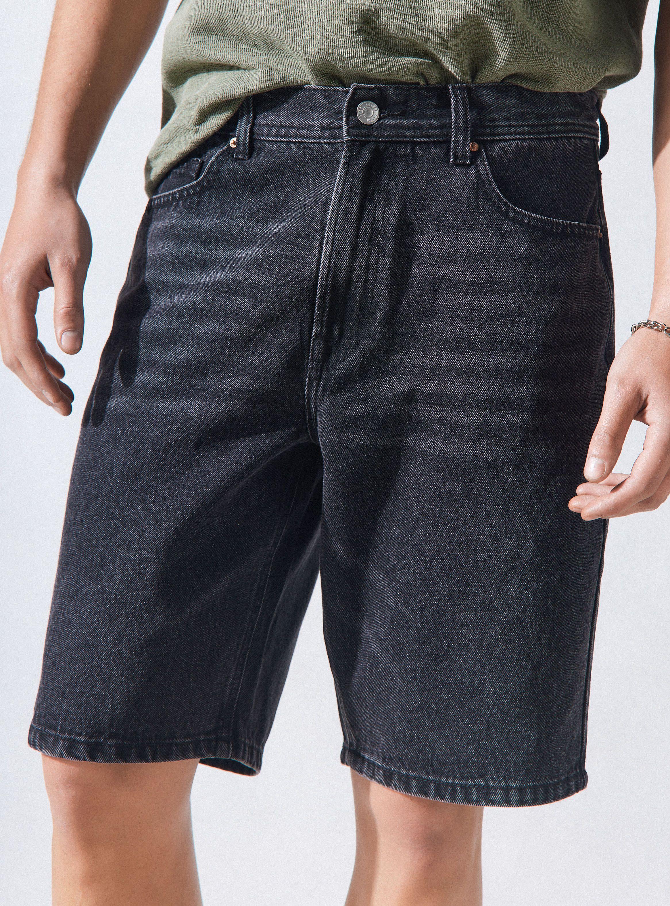 Bermuda Denim Negro Relajado-2