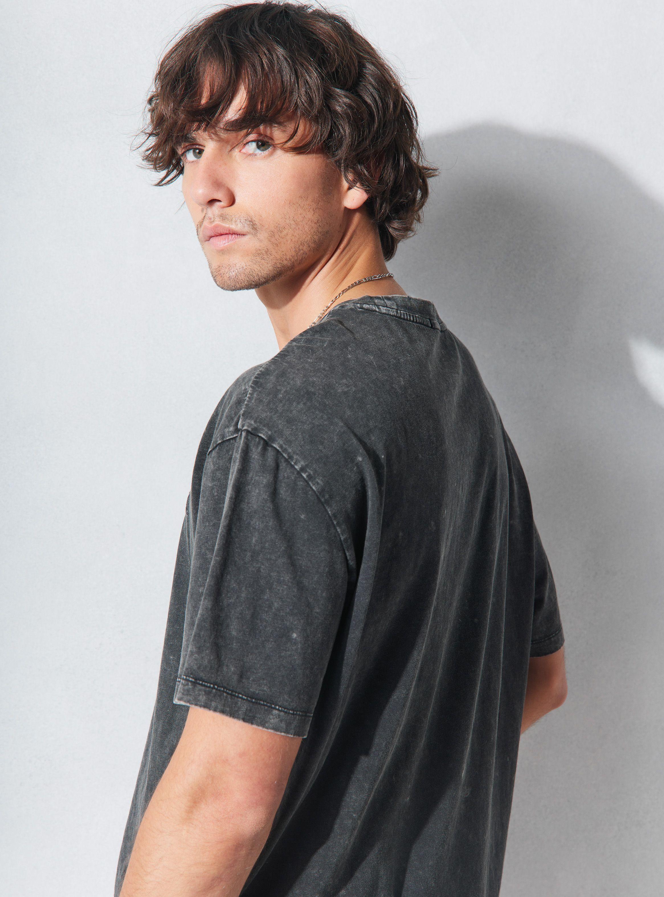 Polera Lavada Bordado Pecho-3