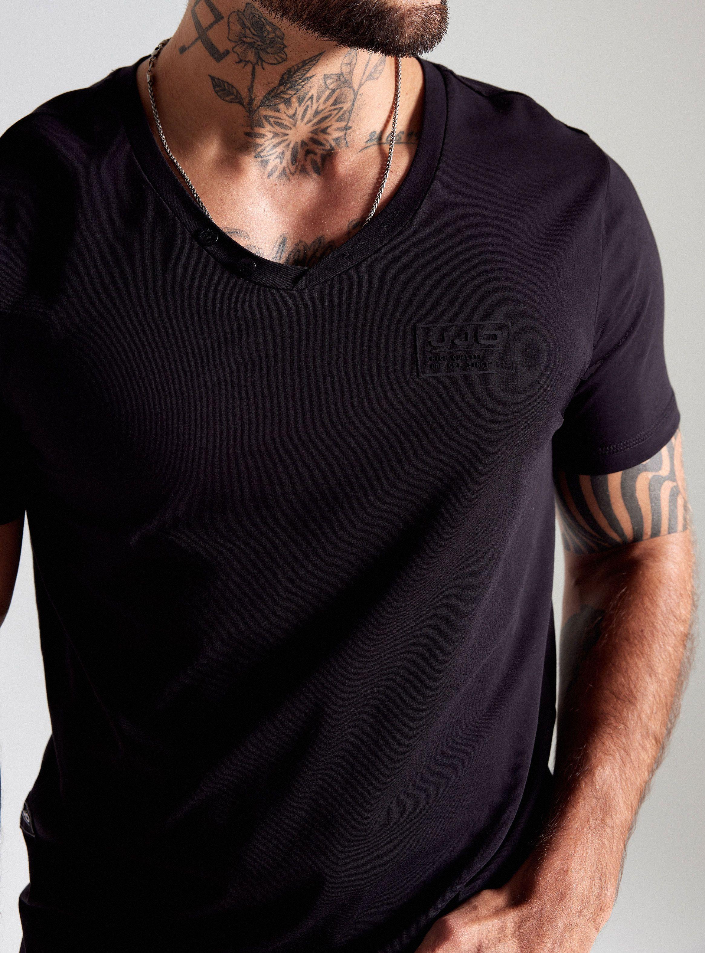 Polera Muscle Fit Cuello V-3