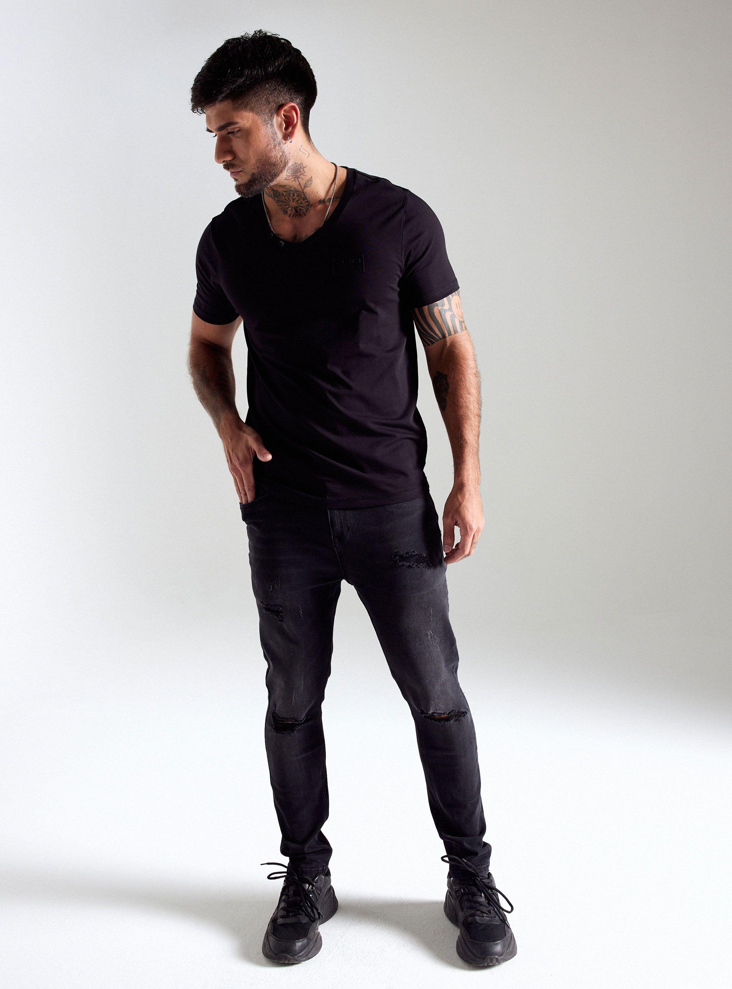 Polera Muscle Fit Cuello V-4