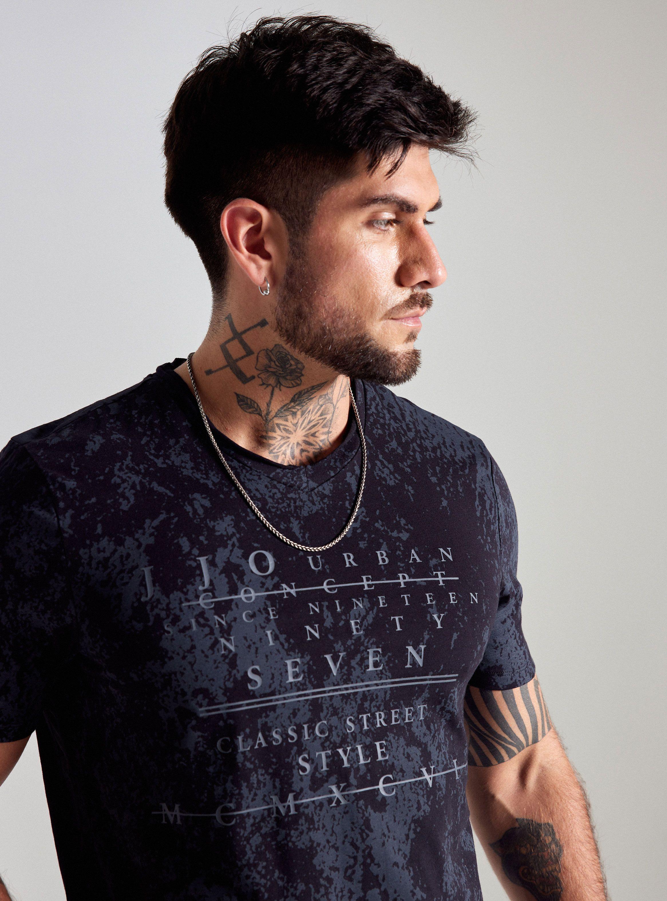 Polera Cuello V Full Print Manchas-2