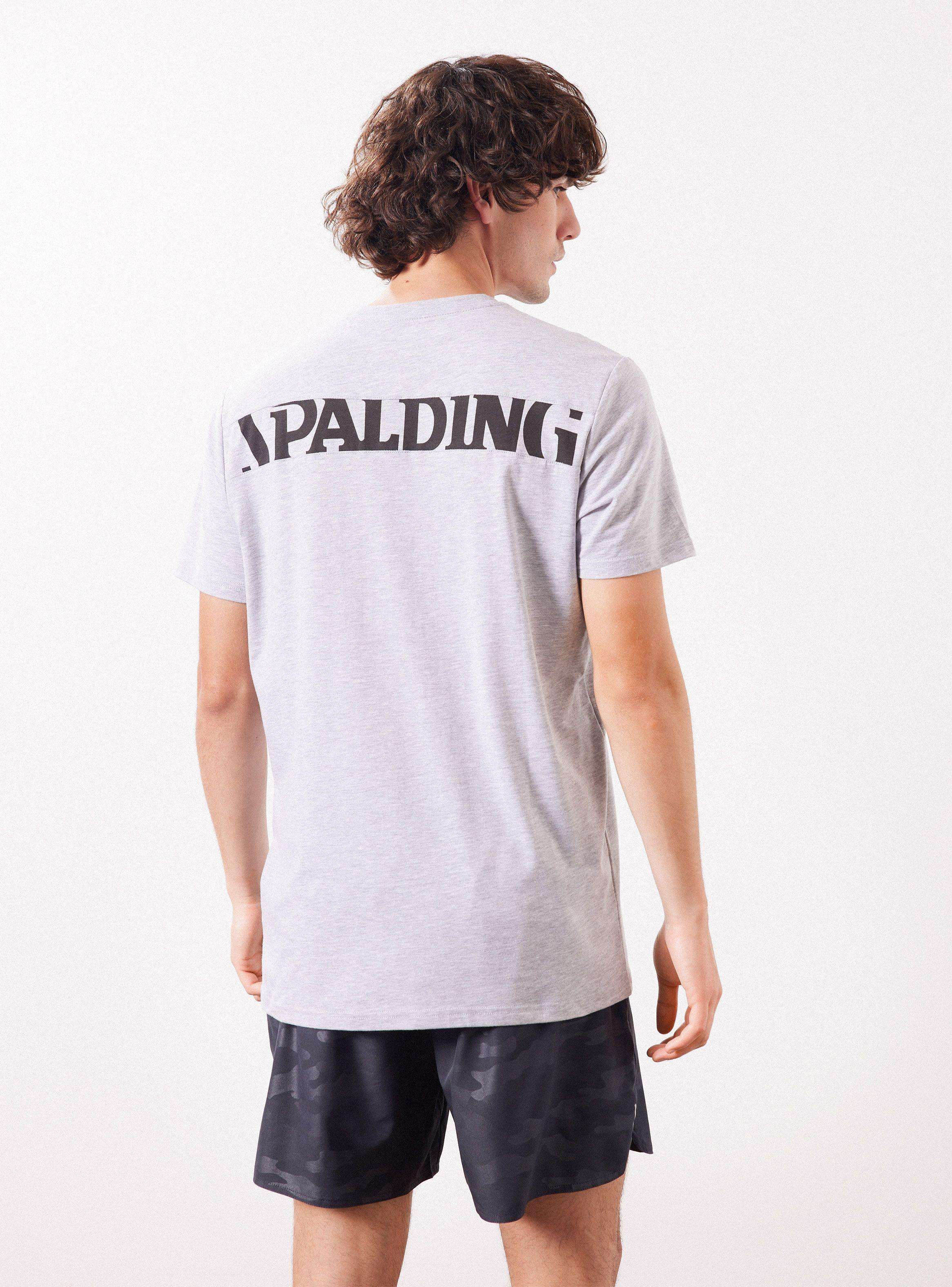 Polera Diseño Basquetbol de Spalding