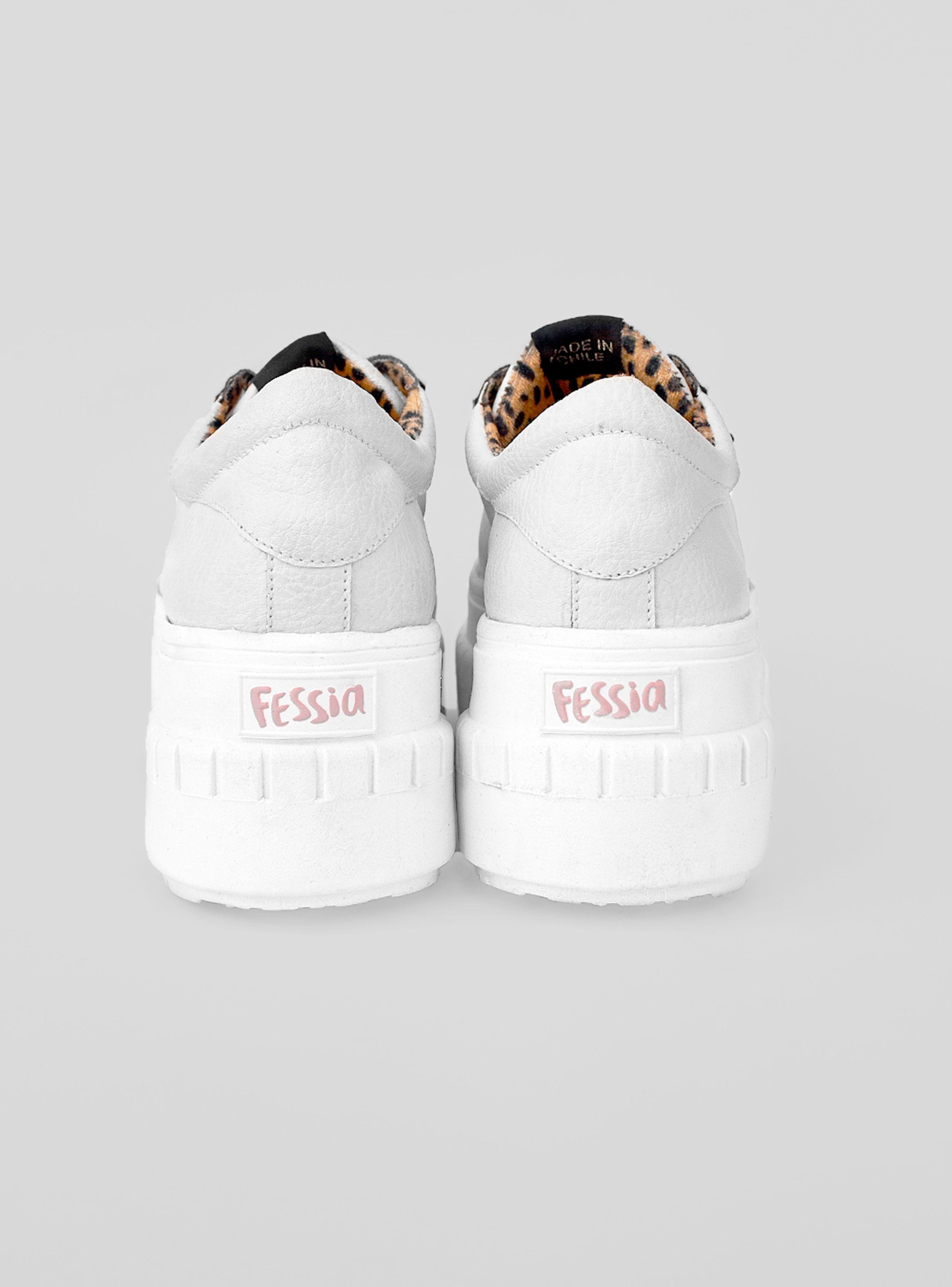 Zapatilla Urbana Funky White Hebilla Mujer-2