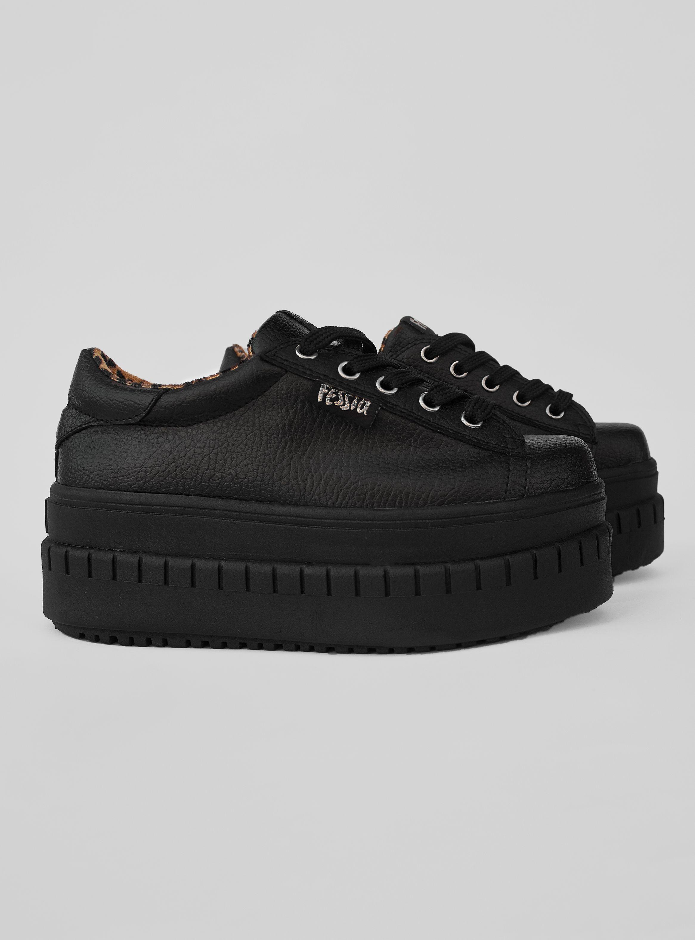 Zapatilla Fessia Urbana Funky Black Basic Mujer-1