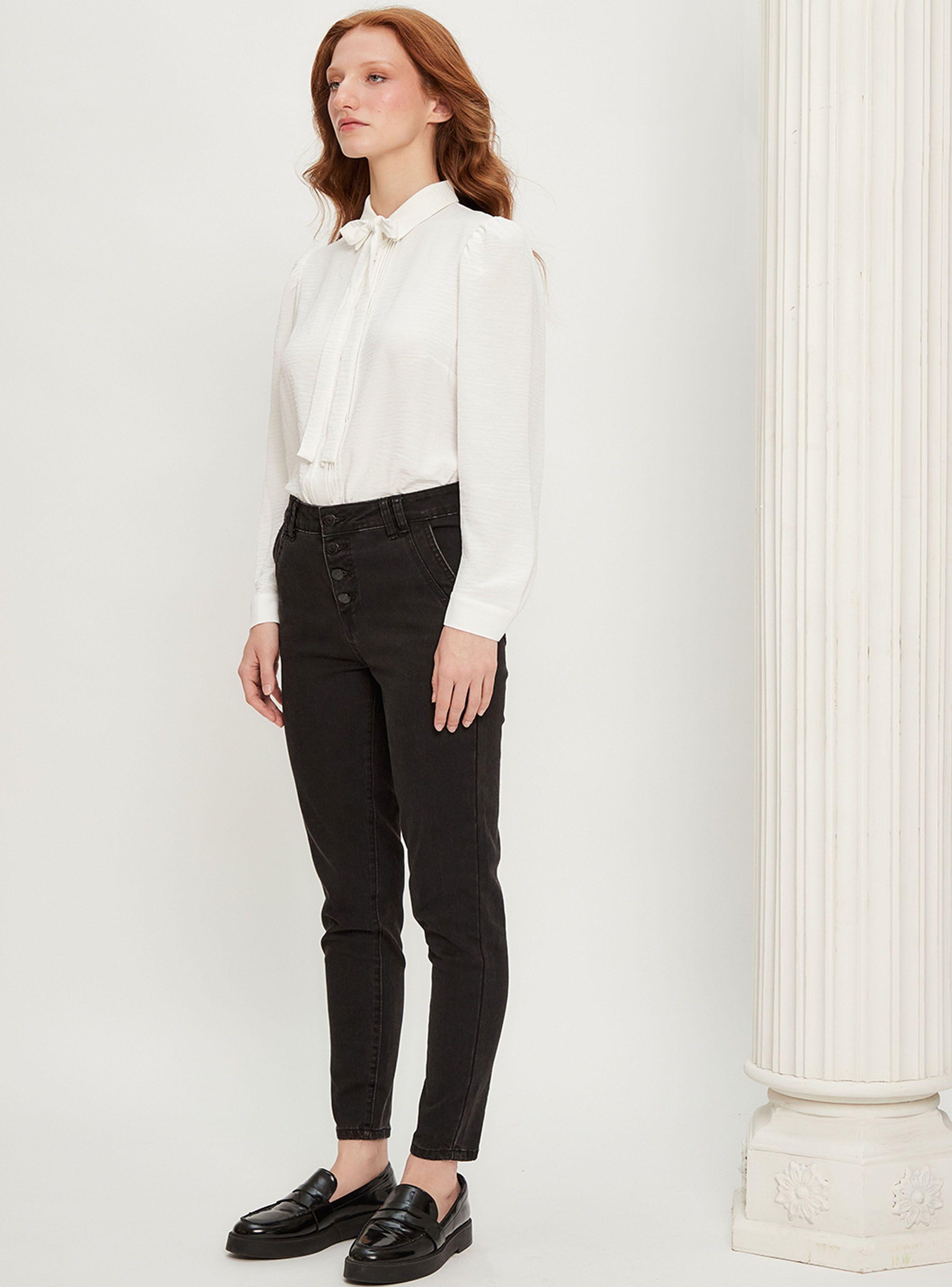 Blusa Lisa Cuello Manga Larga Clásica-3