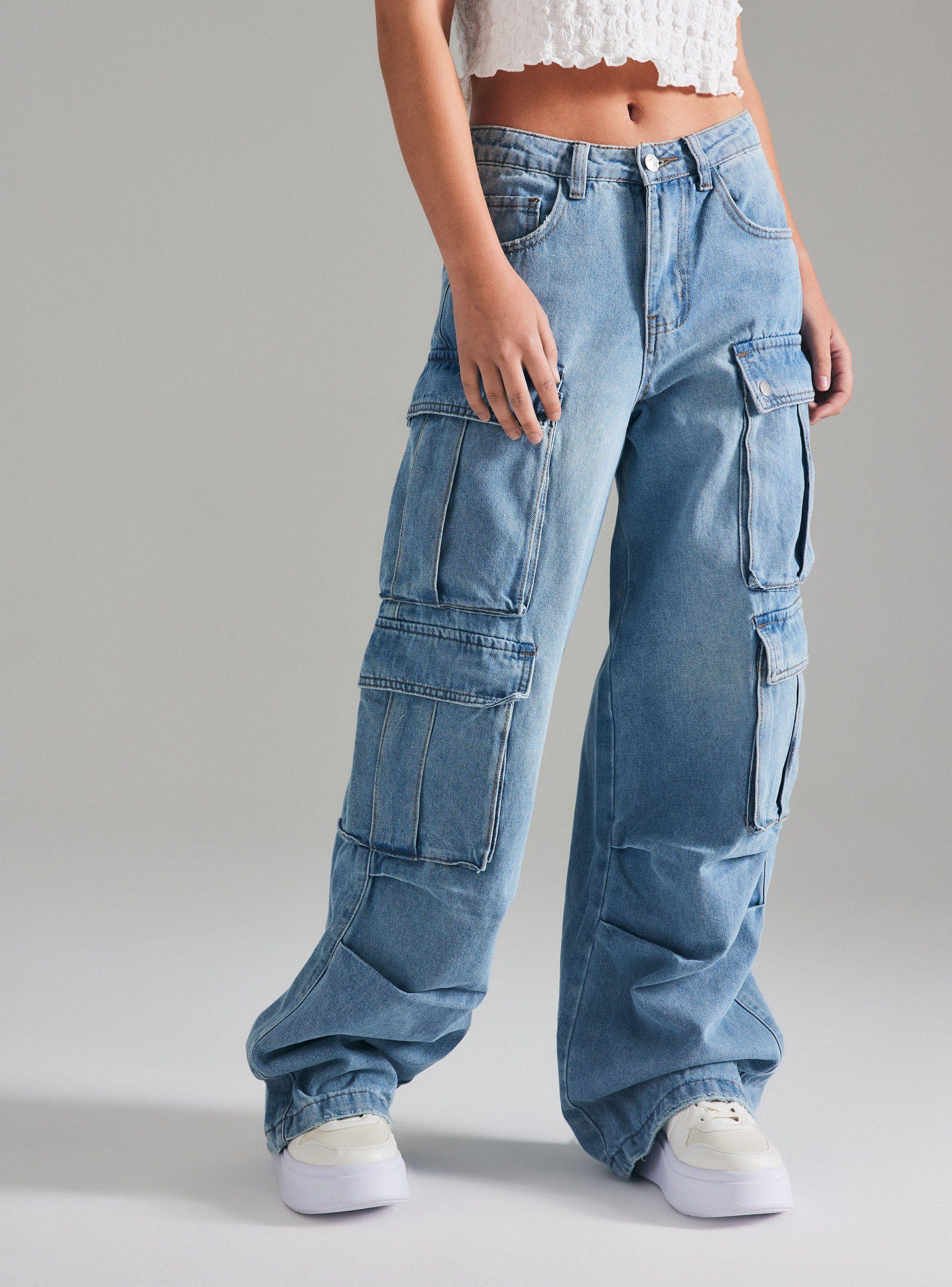 Jeans Multi Bolsillos Cargo-0