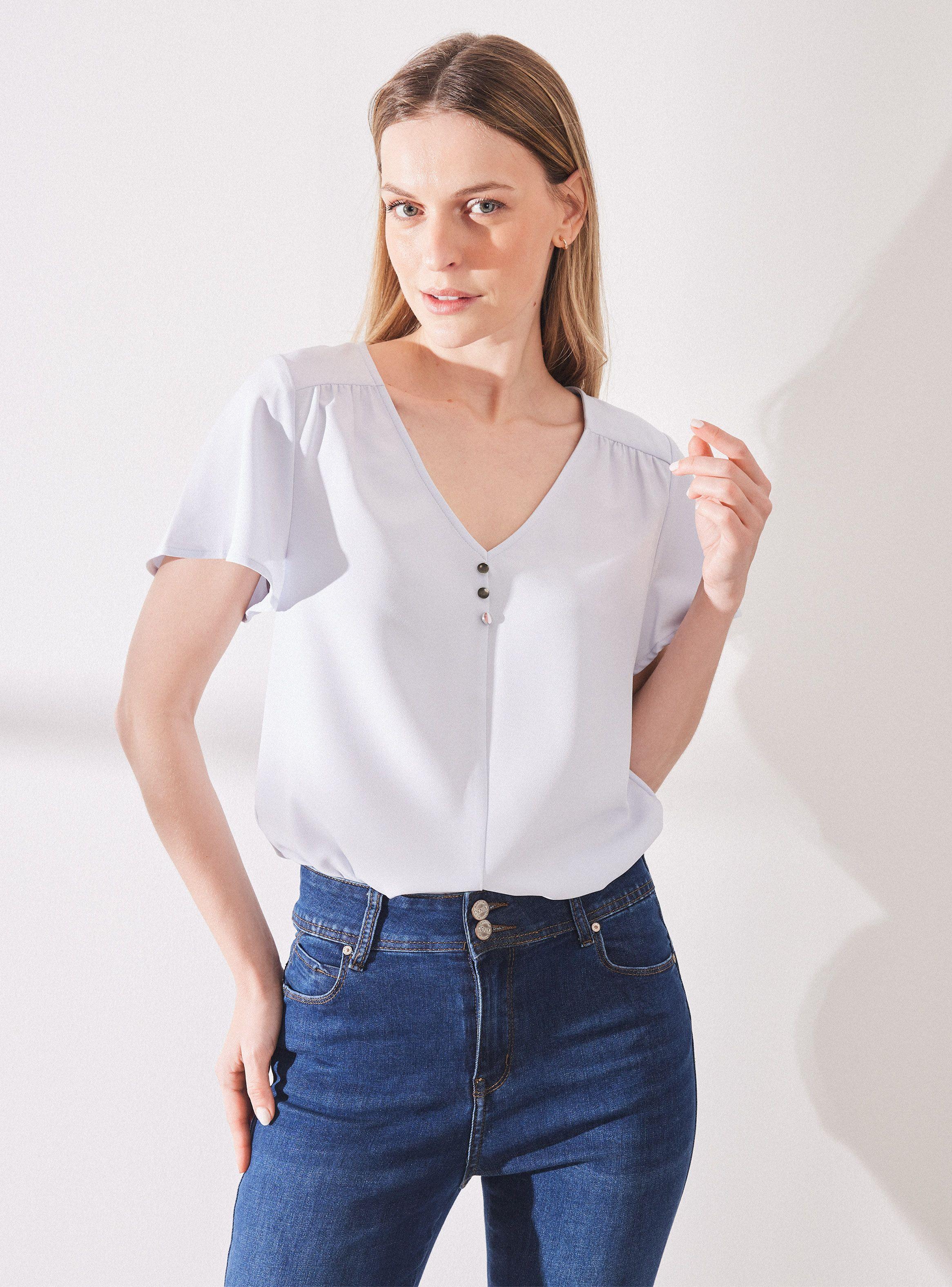 Blusa Fluida con Botones en Escote-0