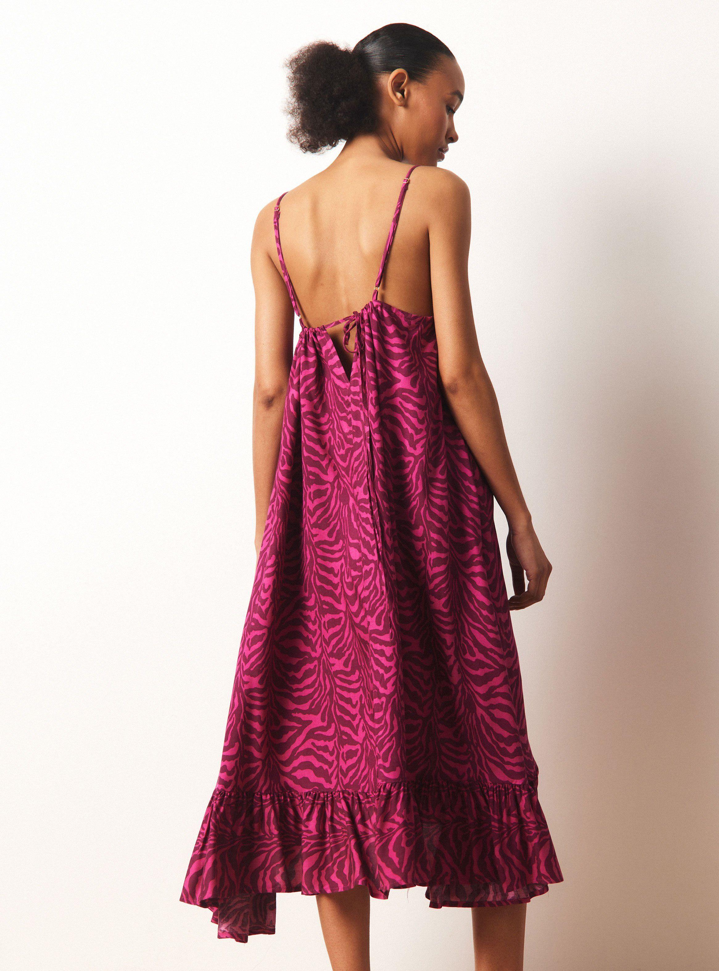 Vestido Midi con Volante en Ruedo-1