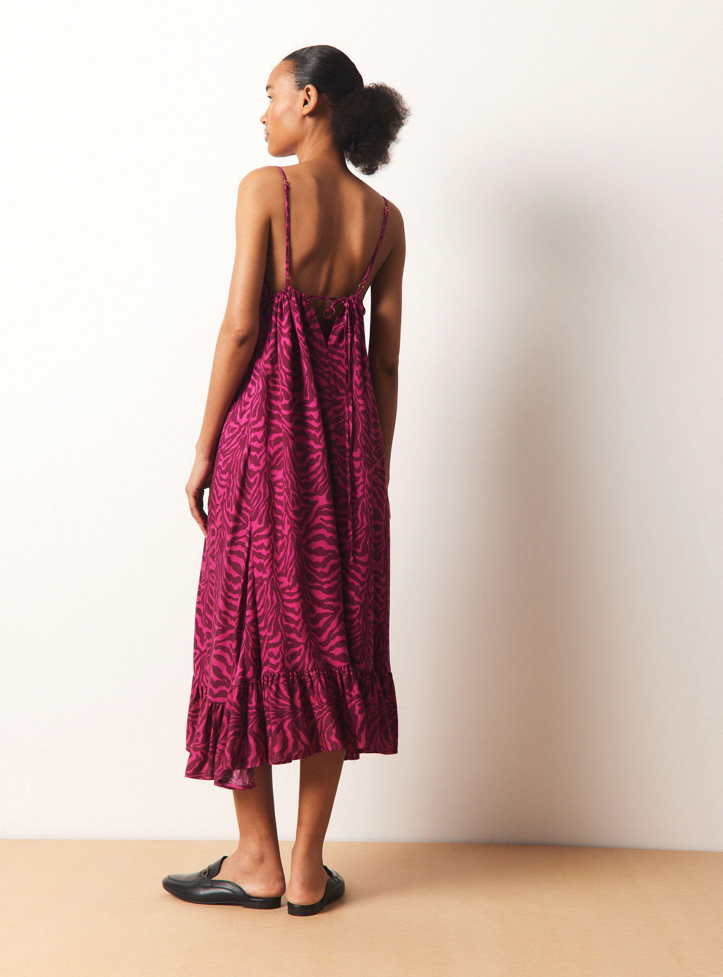 Vestido Midi con Volante en Ruedo-5