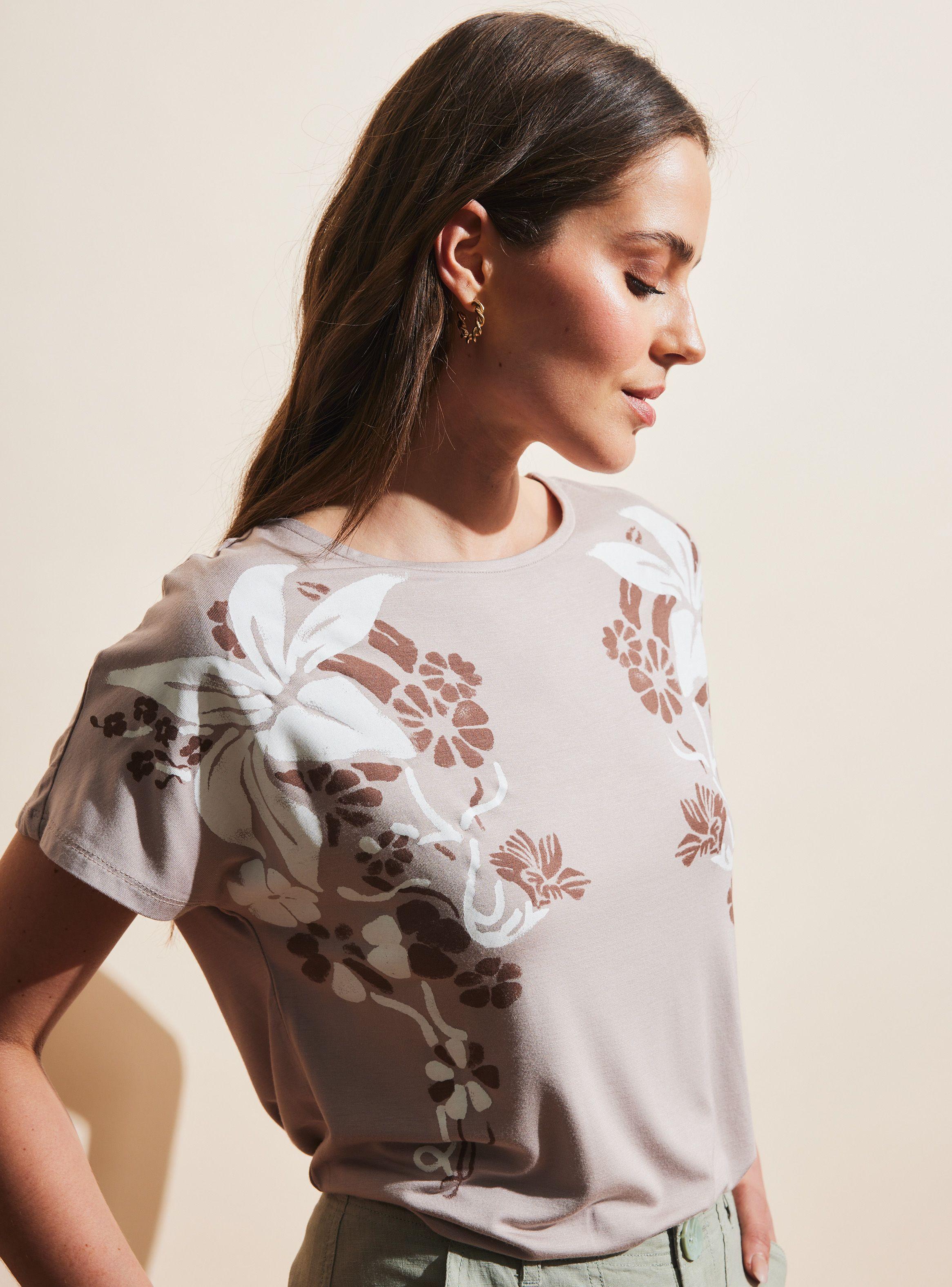 Polera Estampado Floral en Delantero Color-2