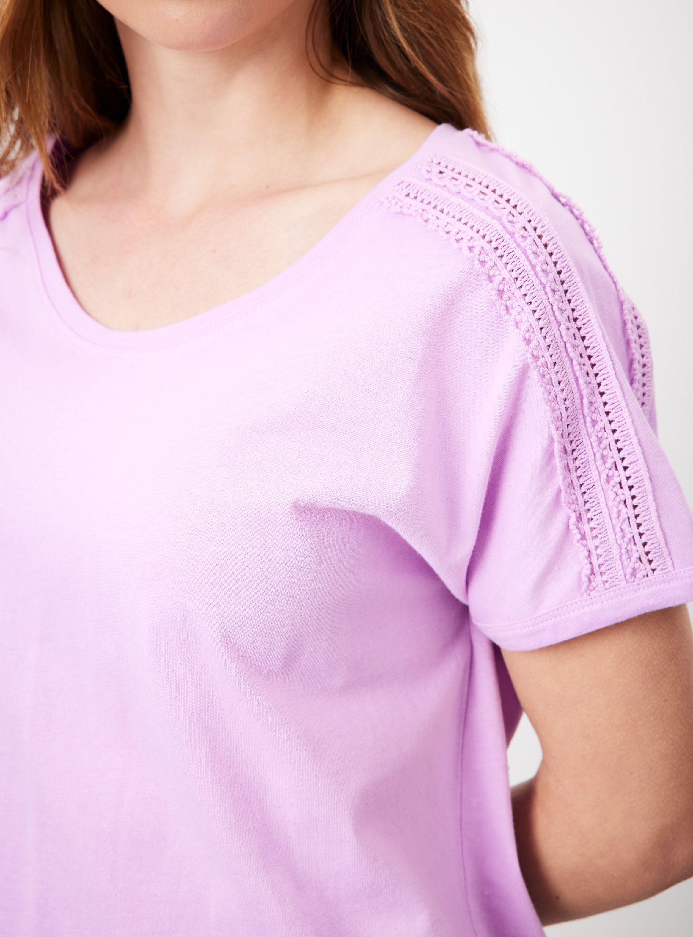 Polera Broderie en Hombros-3