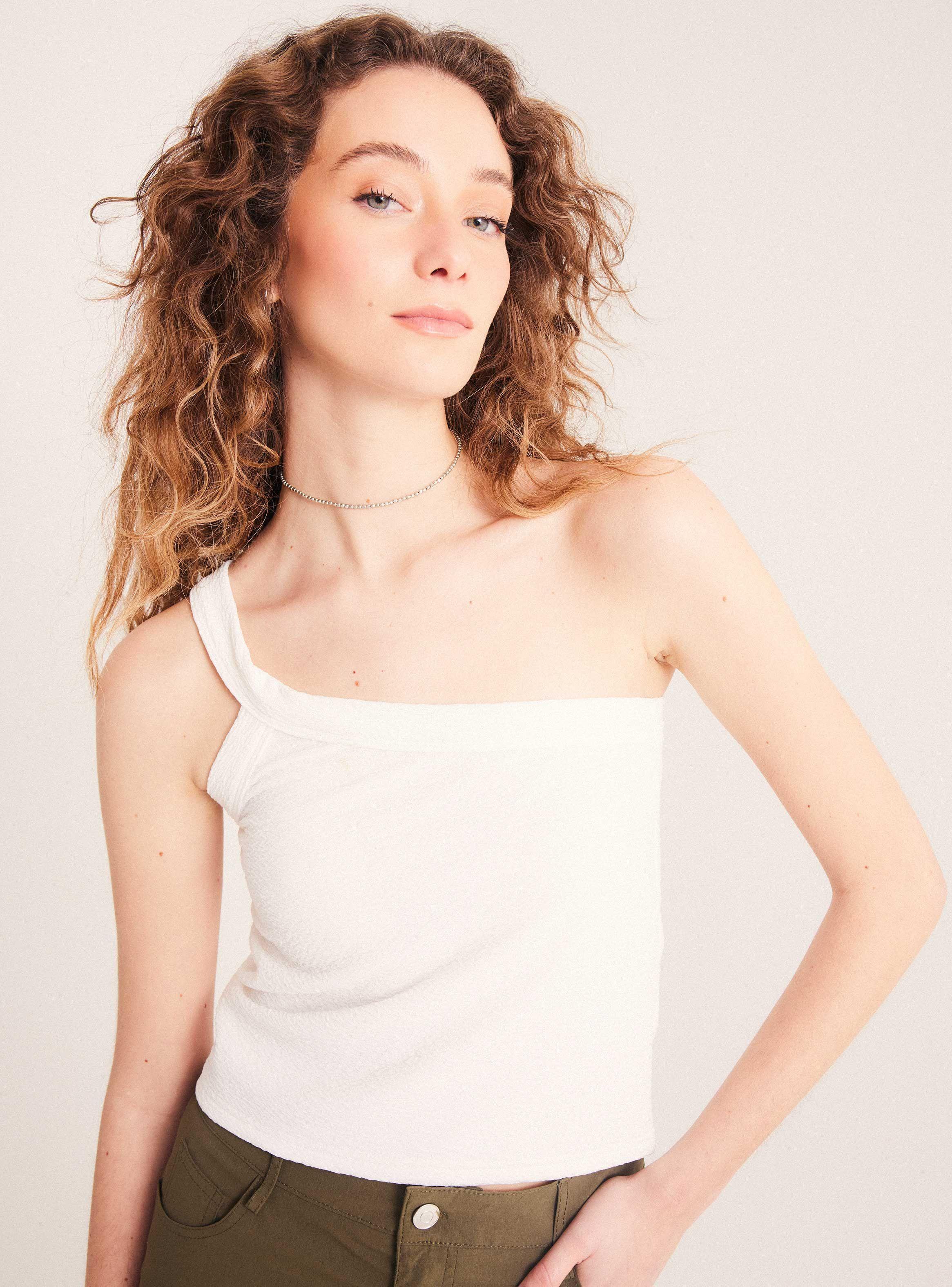 Polera One Shoulder Textura-2