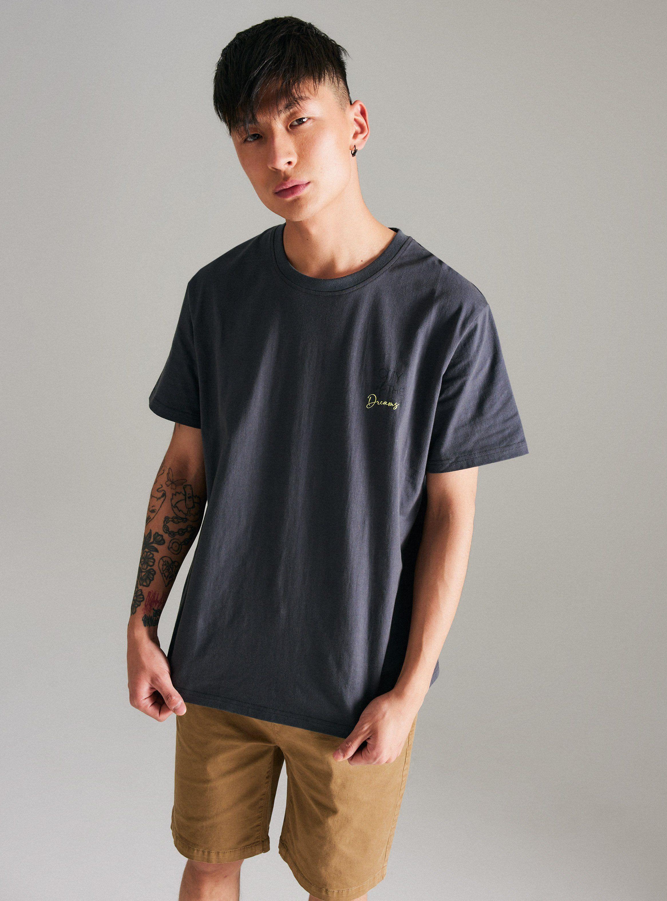 Polera Graf-0