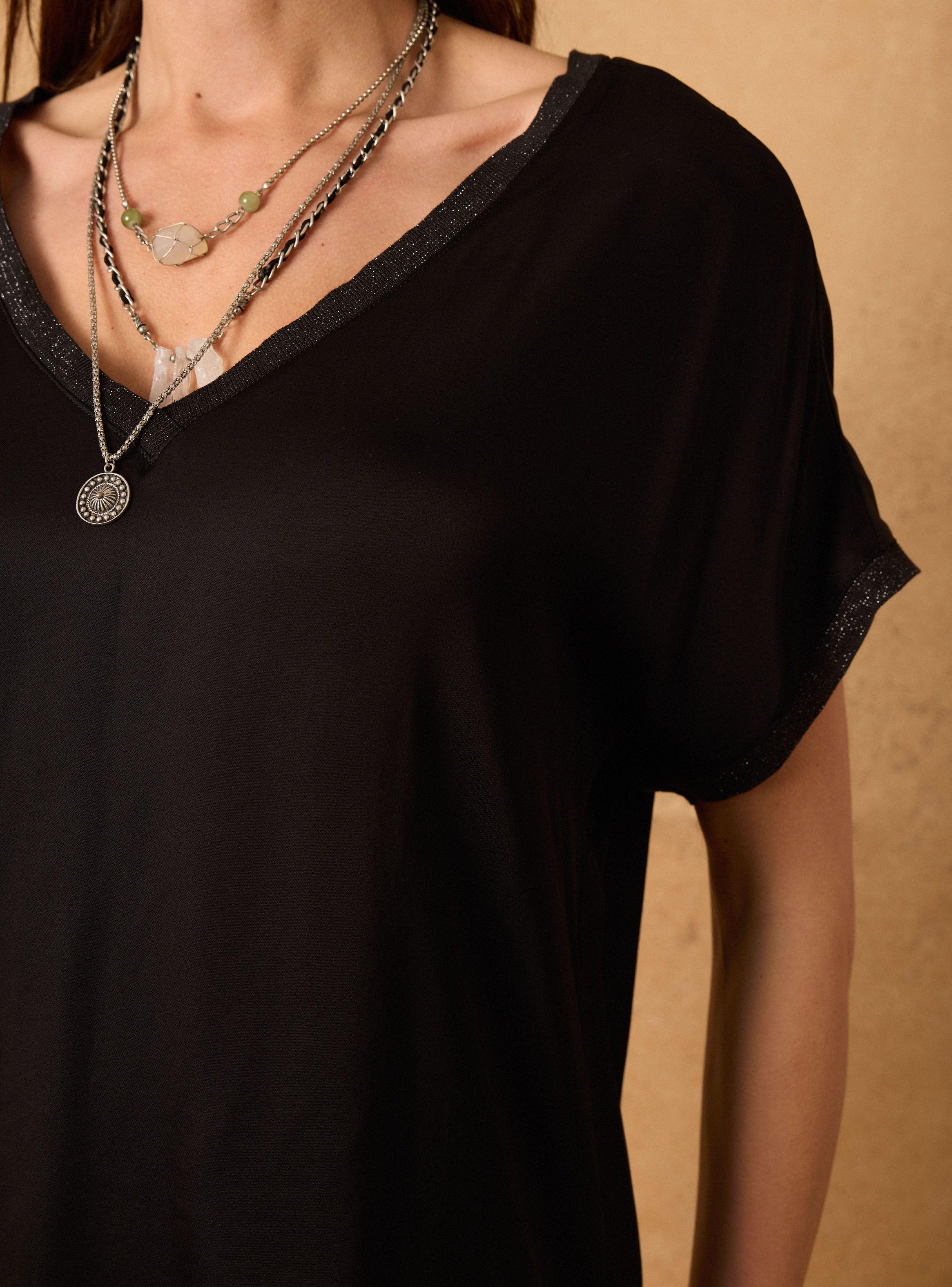 Polera Satinada Detalle Tejido Lúrex-3