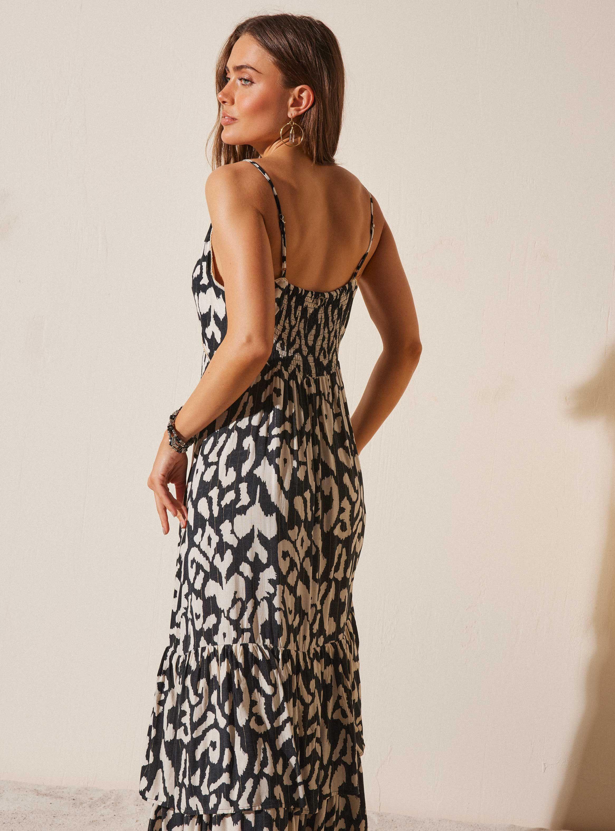 Vestido Tela con Hilo de Lurex y Capas en Ruedo-5