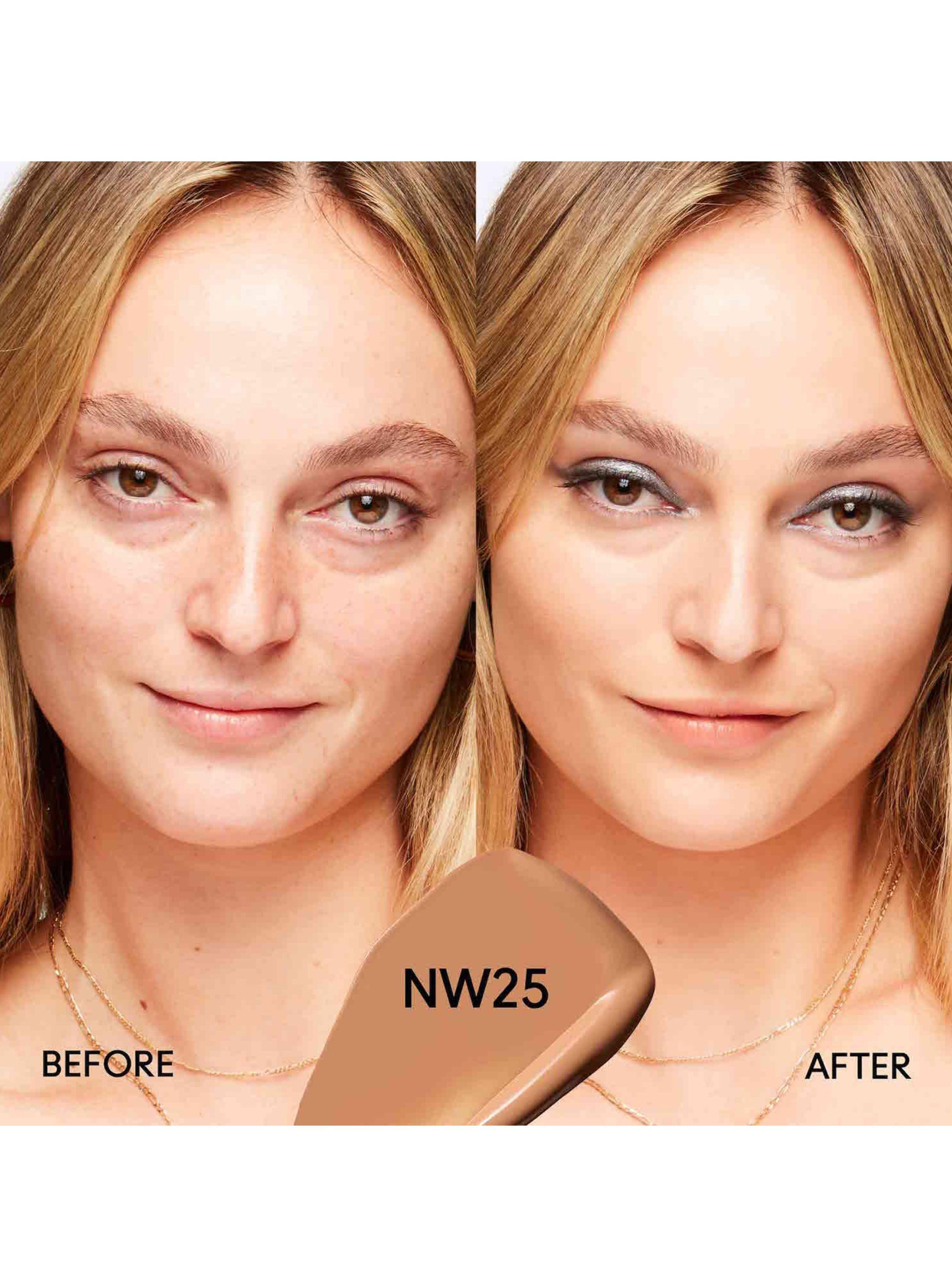 Base de Maquillaje M·A·C Studio Fix Fluid SPF 15 24HR Matte Foundation NW25-3