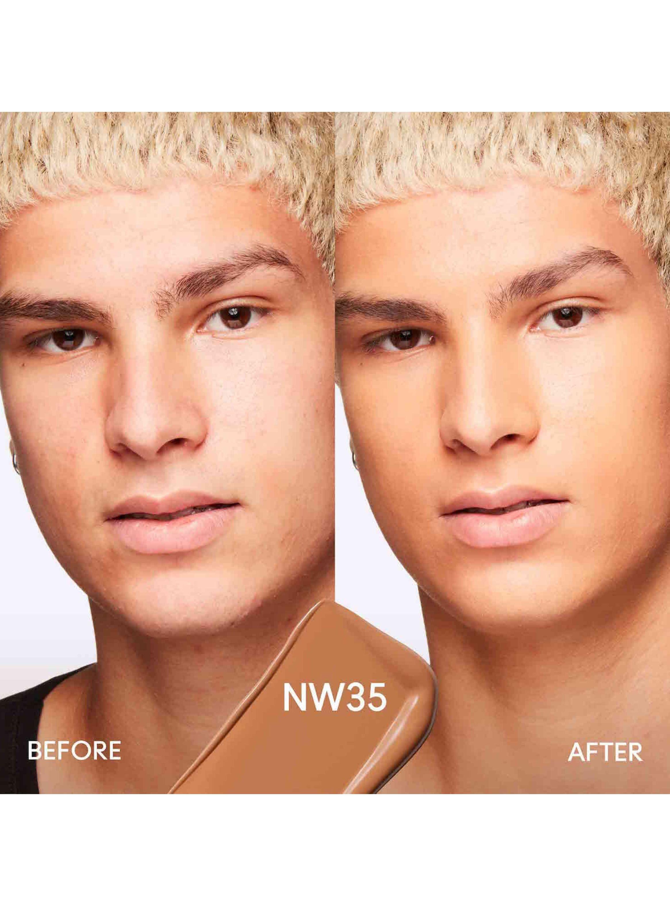 Base de Maquillaje M·A·C Studio Fix Fluid SPF 15 24HR Matte Foundation NW35-3