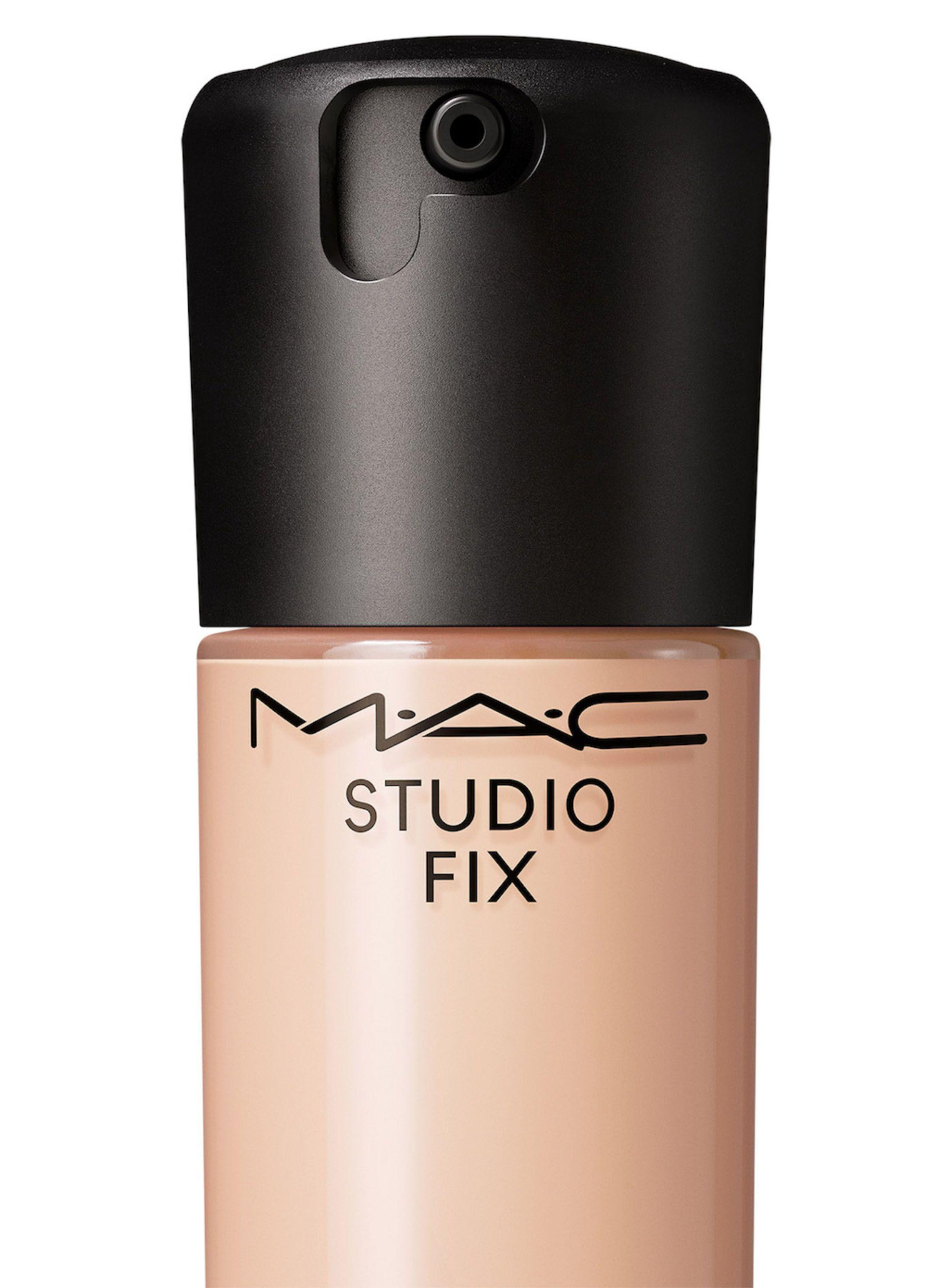 Base de Maquillaje M·A·C Studio Fix Fluid SPF 15 24HR Matte Foundation NW10-2