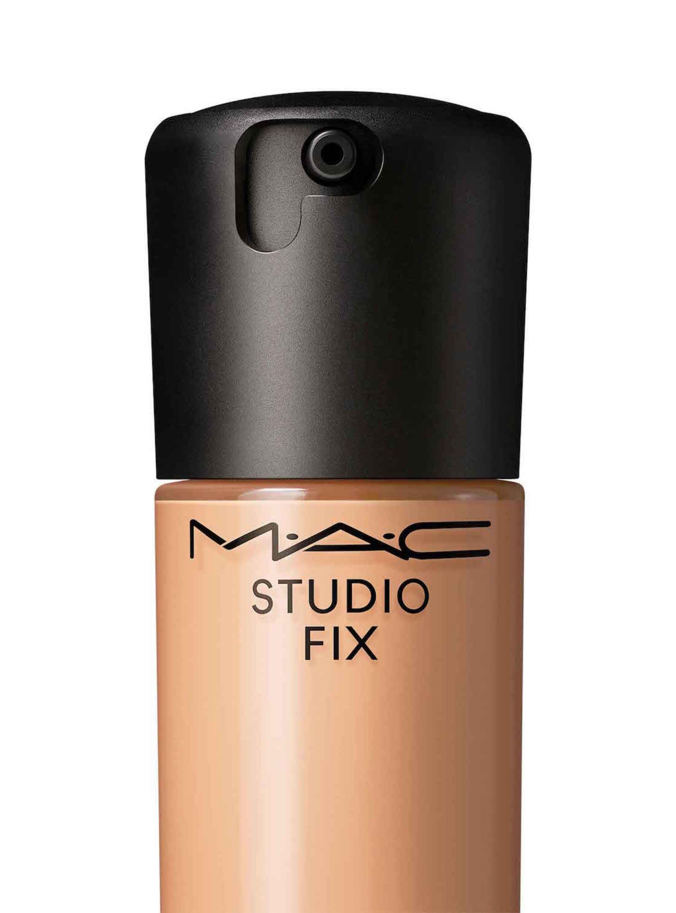 Base de Maquillaje M·A·C Studio Fix Fluid SPF 15 24HR Matte Foundation C4-2