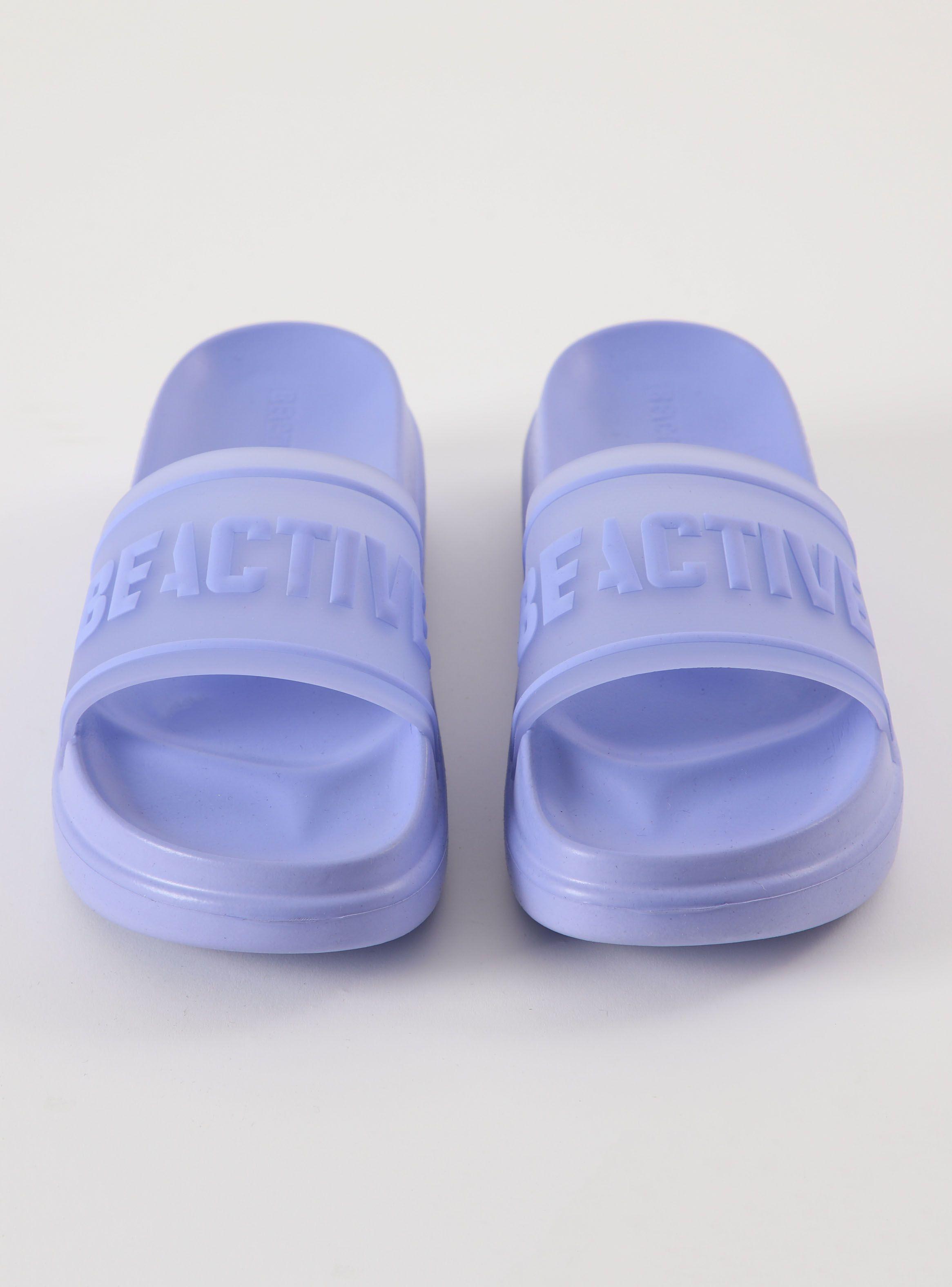 Sandalia Slider Logo en Relieve Mujer-3