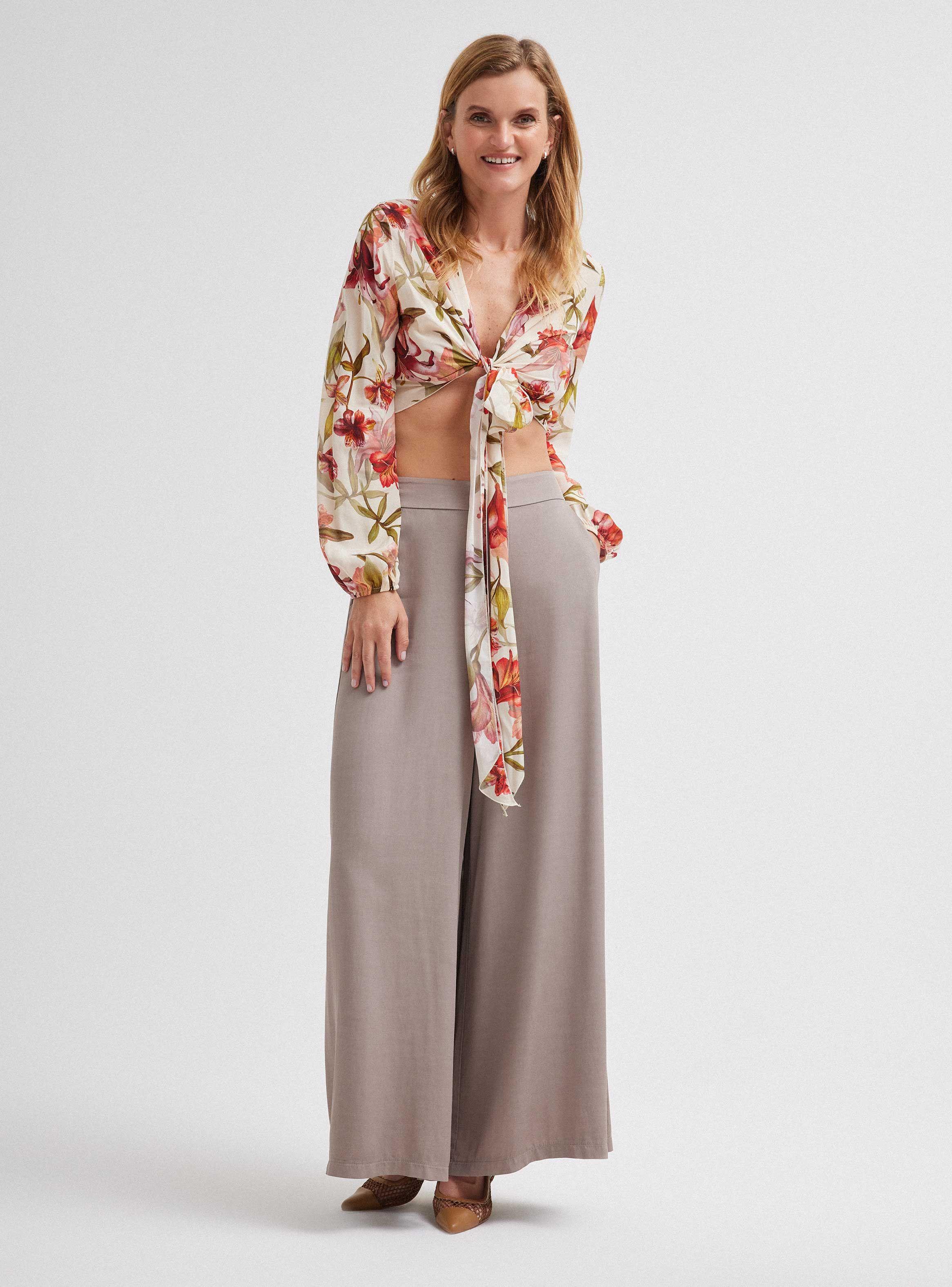 Blusa Crop Nudo Delantero Hecho en Italia-4
