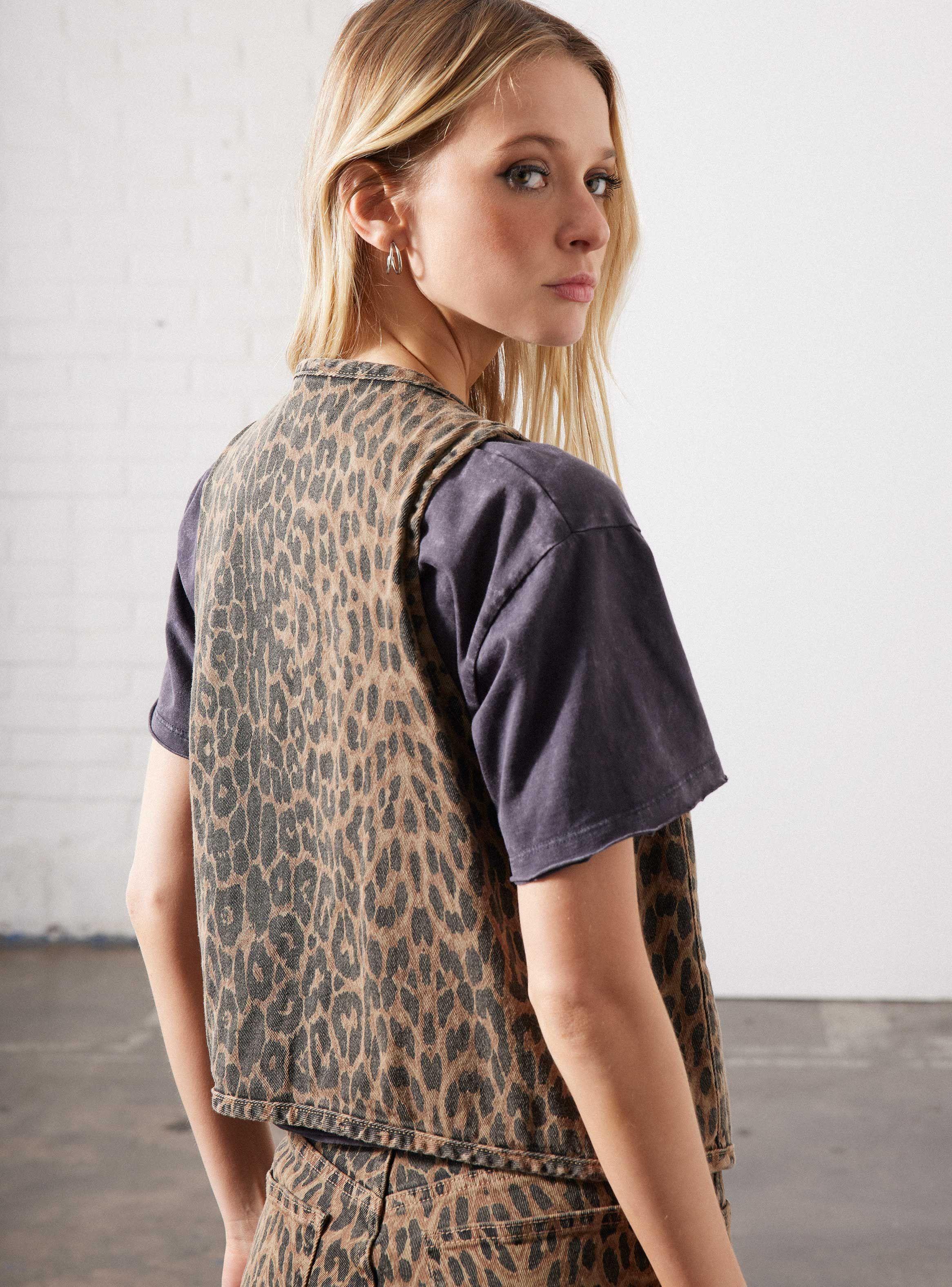 Chaqueta Animal Print sin Mangas-3