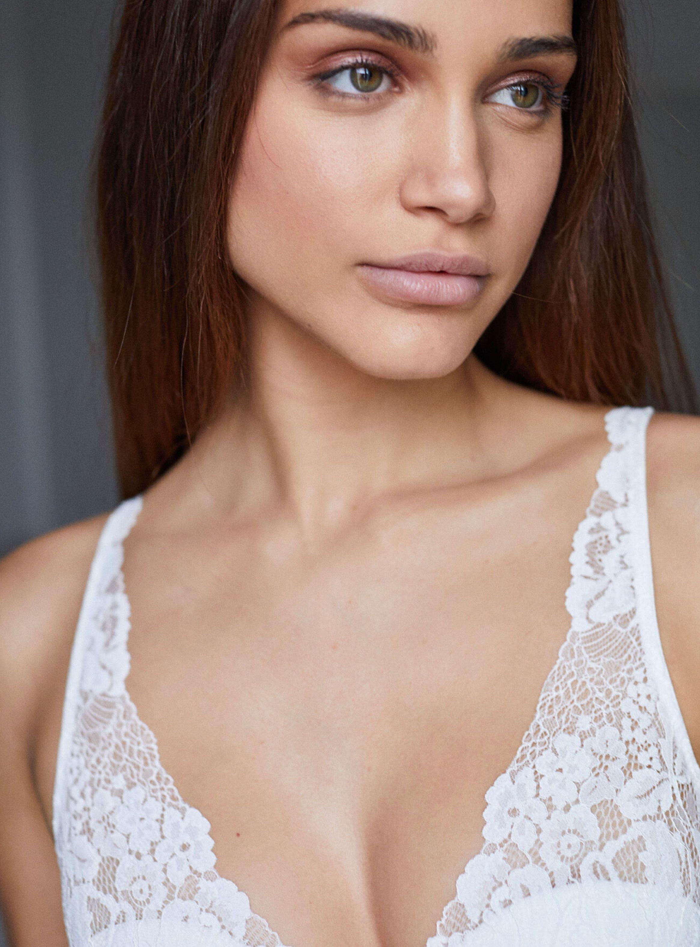 Sostén Intuitive Halter Relleno Encaje y Elevación-1