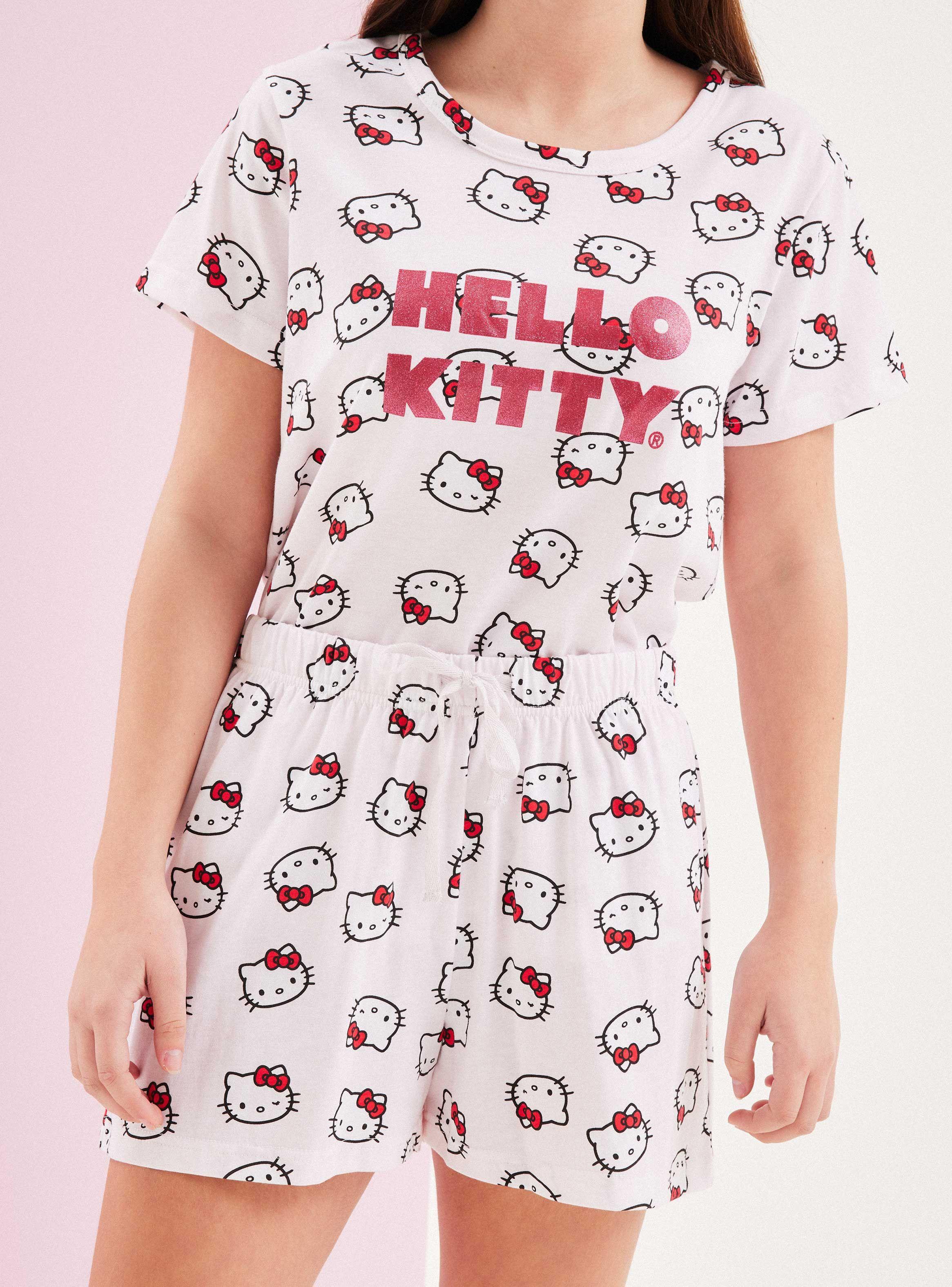 Pijama Licencia Hello Kitty Estampado en Caja-2